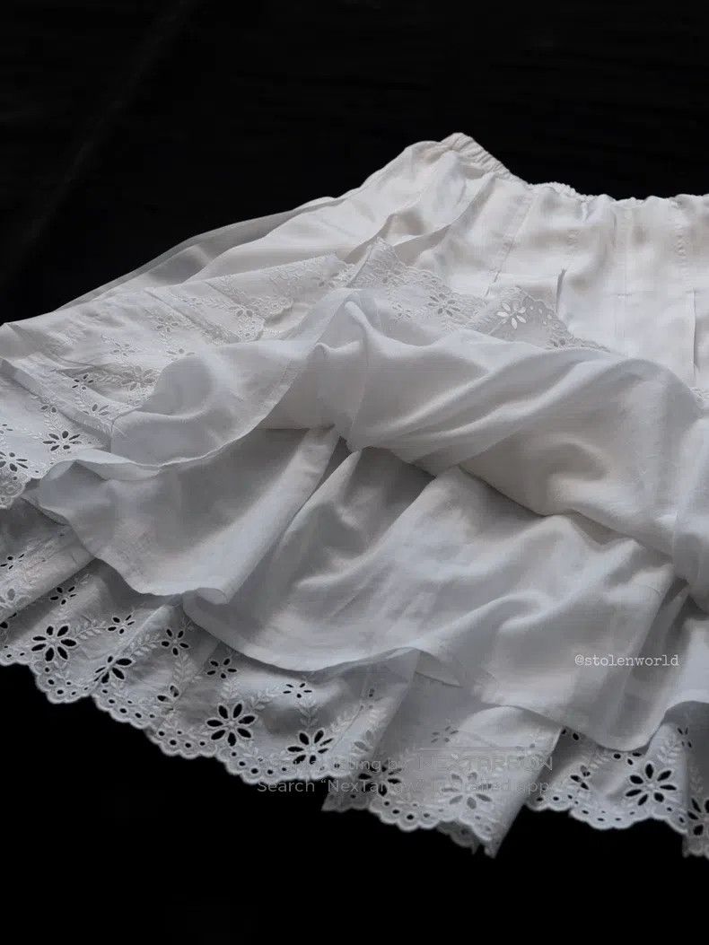 Comme des Garcons Comme Des Garcons size F Lace Pleated Skirt Size 22" - 2 Thumbnail