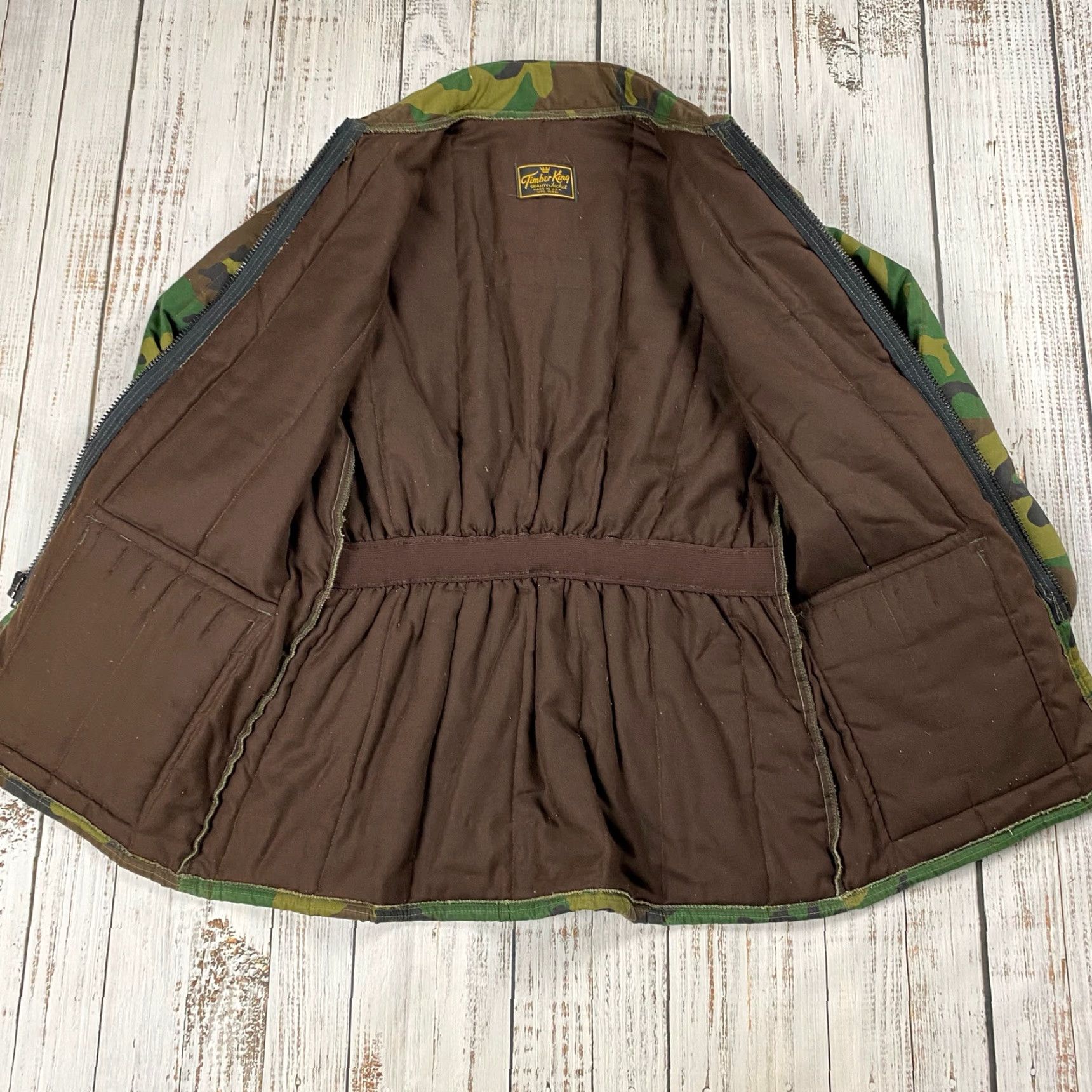 Vintage VINTAGE VTG TIMBER KING CAMO QUILTED JACKET COAT MEN GREEN LARGE Size US L / EU 52-54 / 3 - 4 Thumbnail