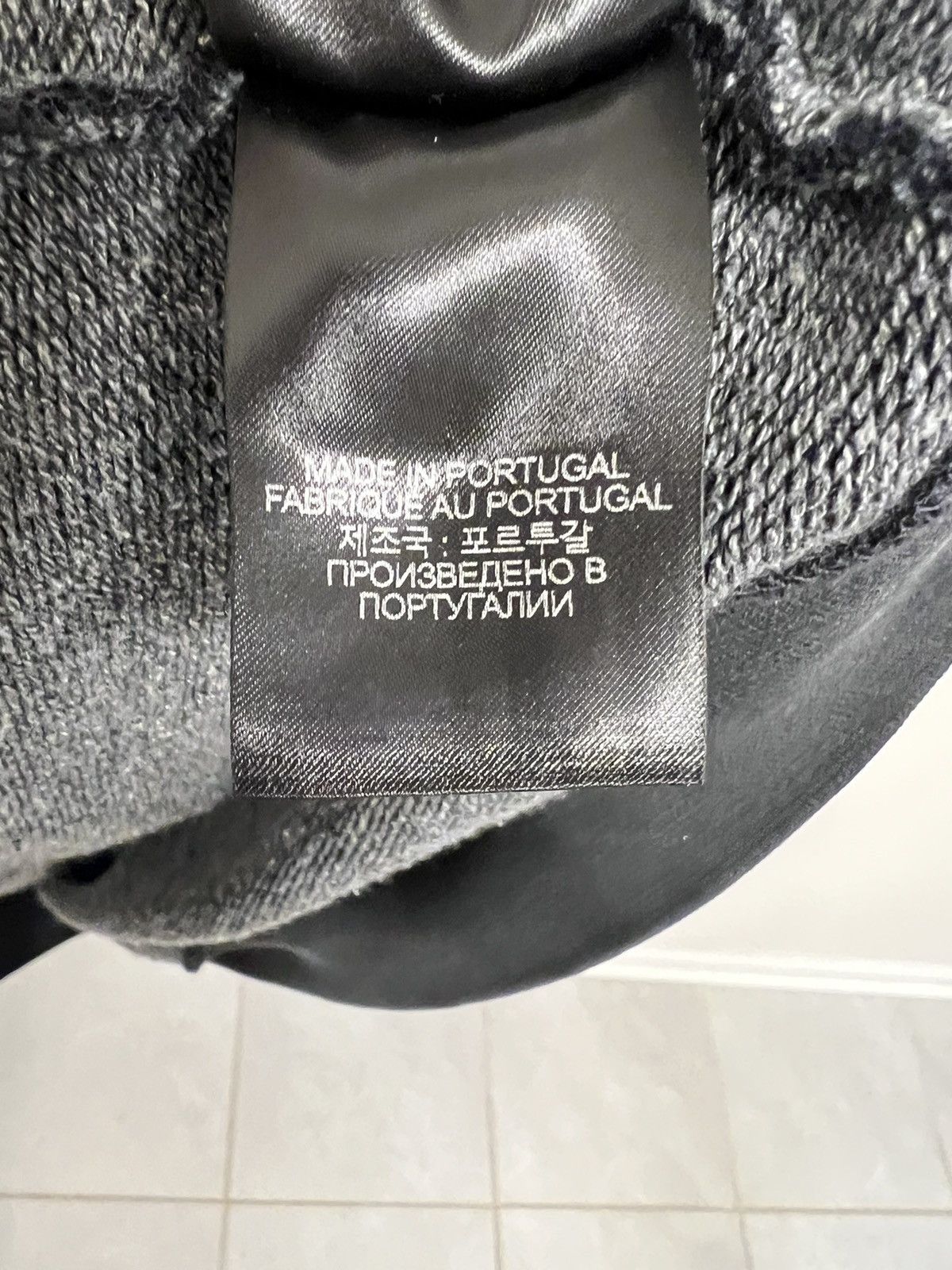 Vetements Vetements Paris XXXL Hoodie Size US M / EU 48-50 / 2 - 6 Thumbnail