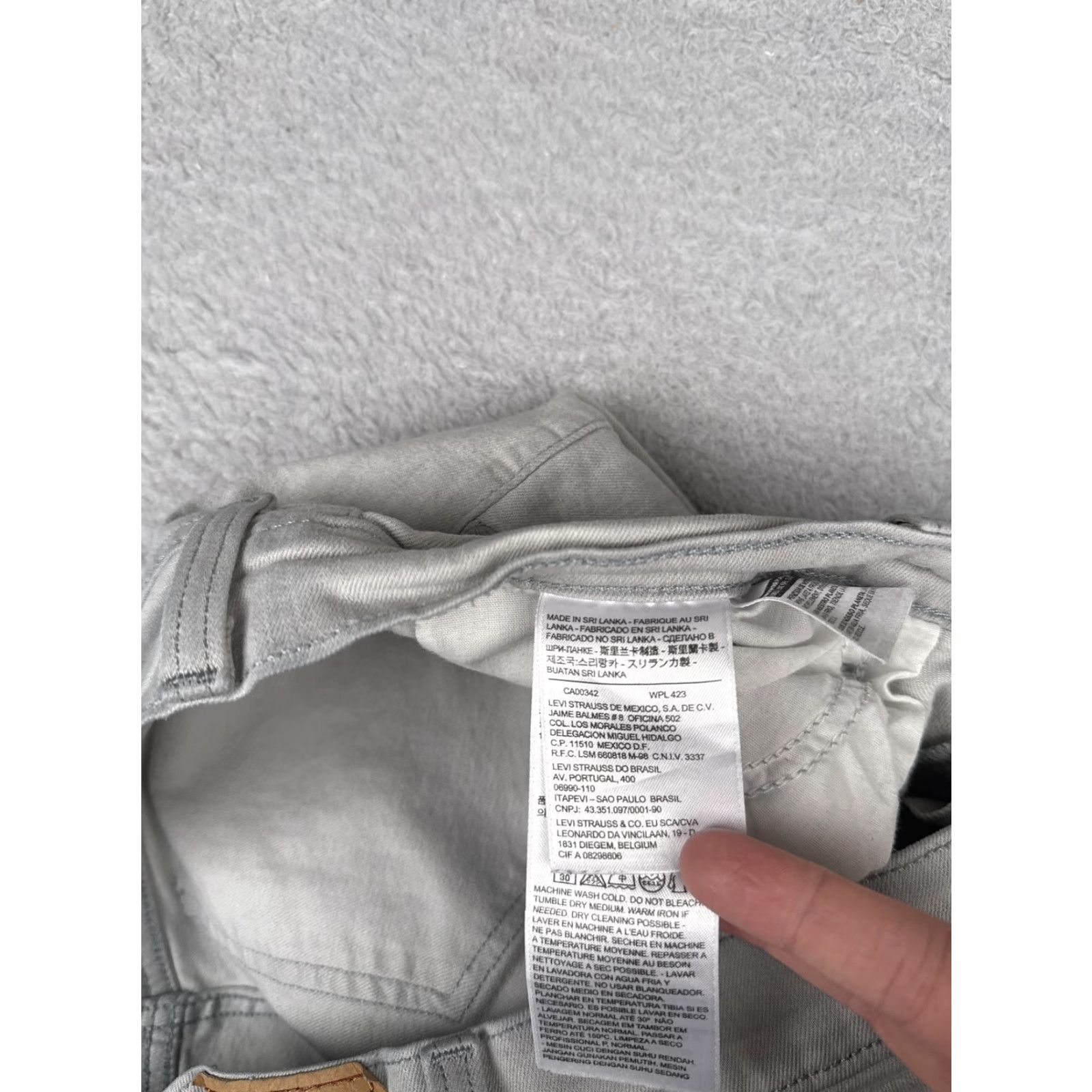 Levi's Levi's Jeans Mens 31x22 Gray Denim Wide Leg High Rise Cotton Blend Long Pants Vintage: No Size 24" / US 00 / IT 34 - 7 Thumbnail