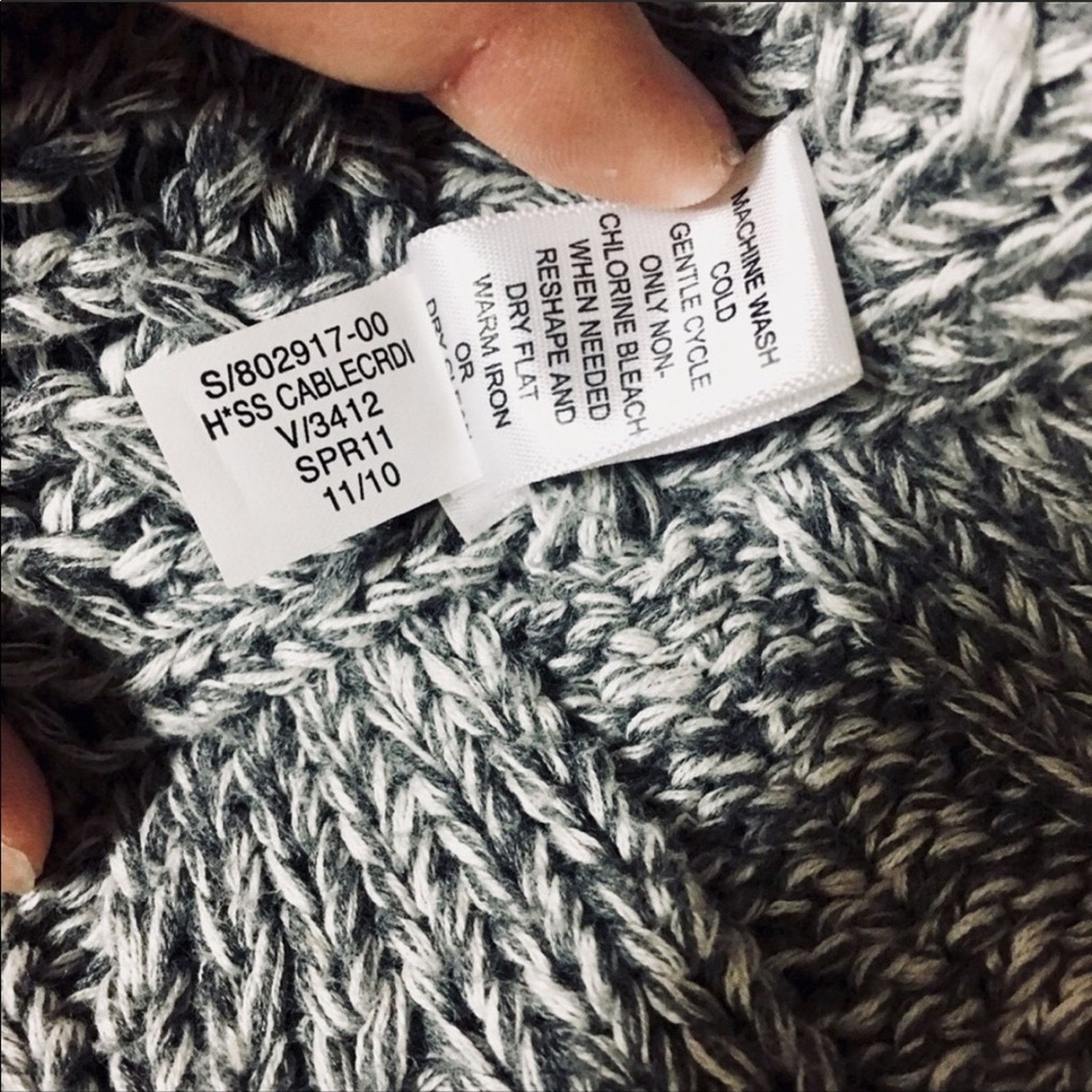 Banana Republic NEW Banana Republic Grey White Cable Knit Cardigan Sweater Size S / US 4 / IT 40 - 14 Thumbnail