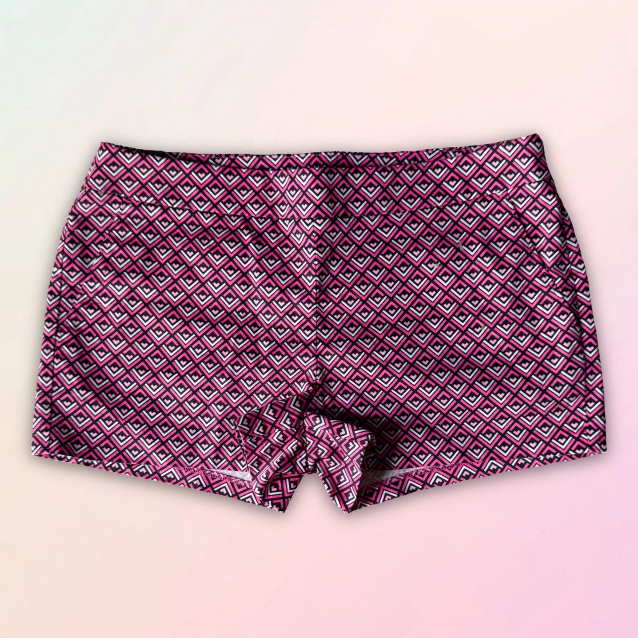 Express Express, Hot Pink, Chevron Print, Cotton Mini Dress Shorts Size 30" / US 8 / IT 44 - 1 Thumbnail