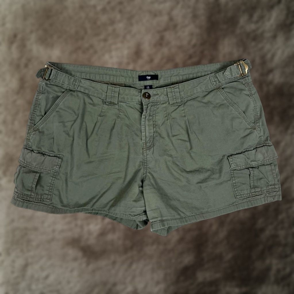 Gap Gap Shorts Womens 16 Green Twill Cargo Adjustable Waist Pockets Casual Summer - Gap Size 38" / US 16 / IT 52 - 1 Thumbnail