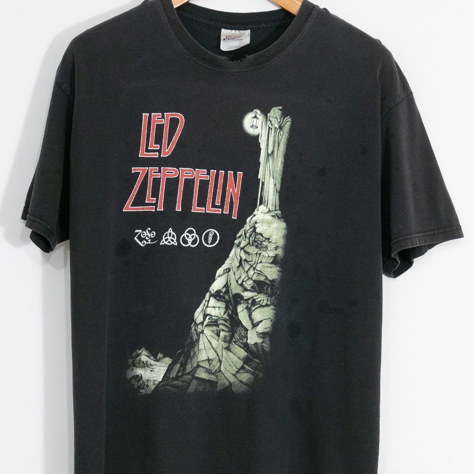 Vintage Vintage Y2K Led Zeppelin IV Cover T Shirt Large - Distressed Size US L / EU 52-54 / 3 - 2 Thumbnail
