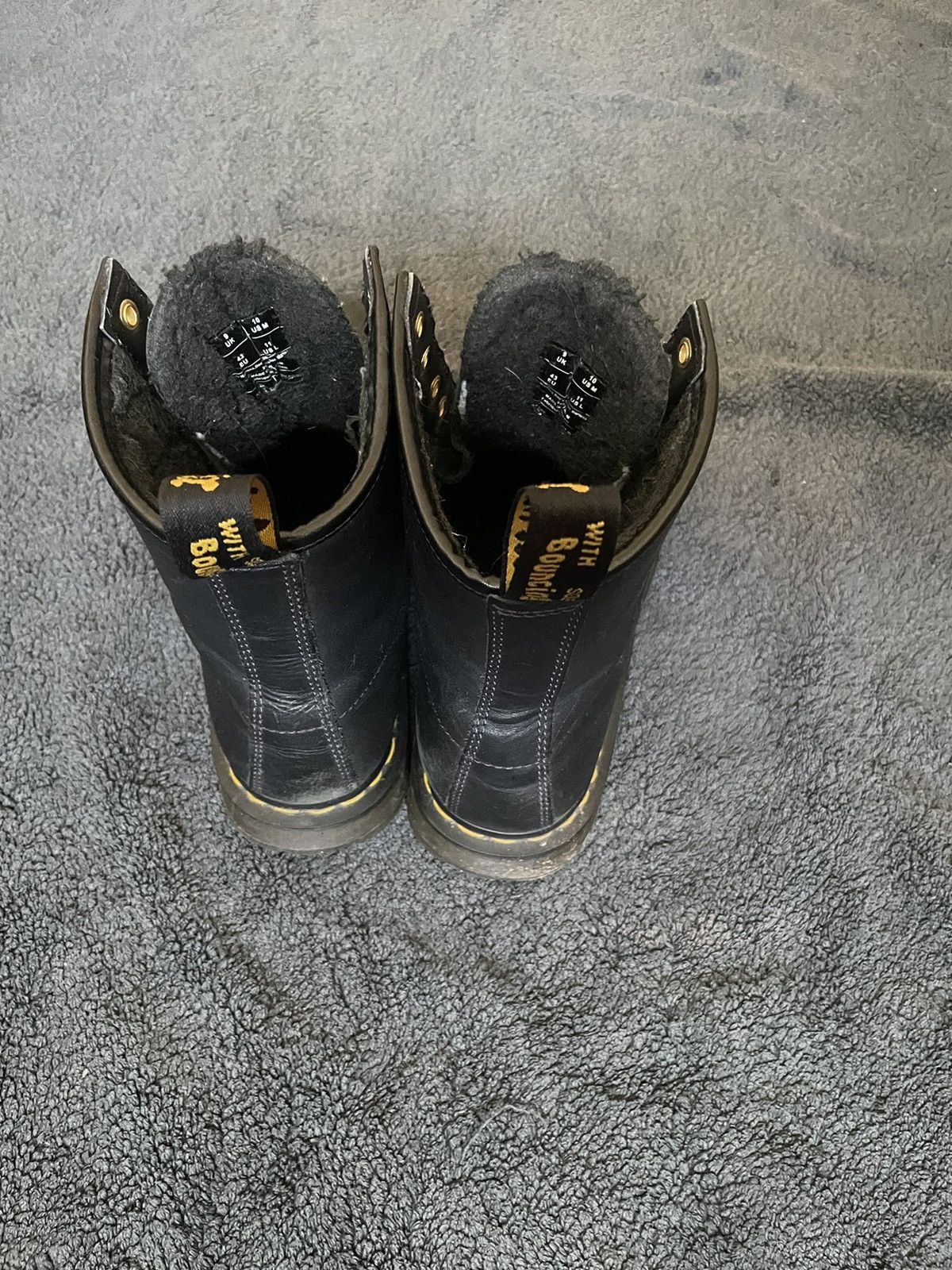 Dr. Martens Dr. Martens Fur Boots Size US 9 / EU 42 - 2 Thumbnail