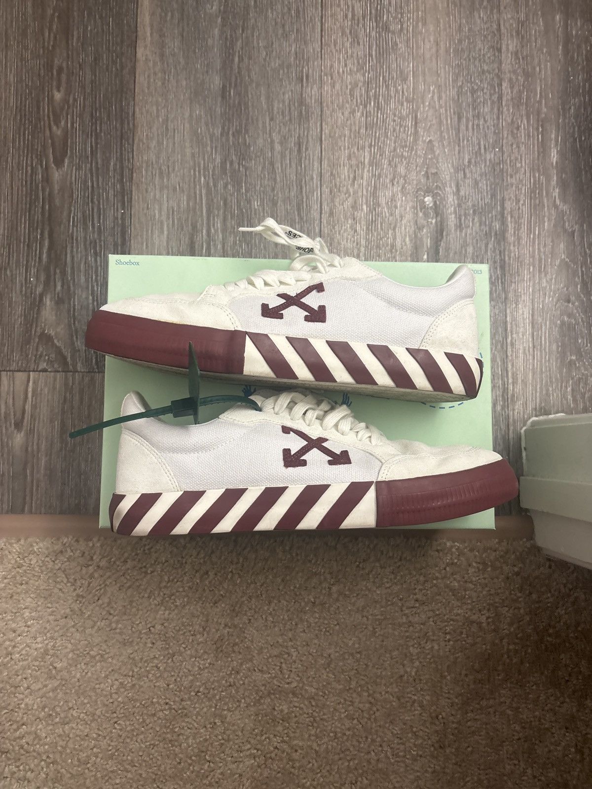 Off-White Off White vulcanized sneaker size 11/44 Size US 11 / EU 44 - 1 Thumbnail