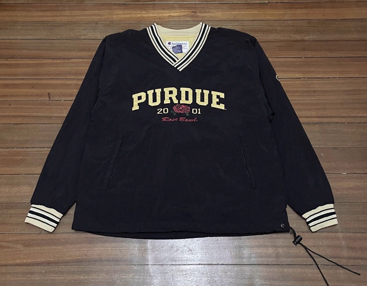 Champion × Vintage Very Rare Vintage Champion Rose Bowl Nylon Sweatshirt 2001s Size US M / EU 48-50 / 2 - 1 Thumbnail