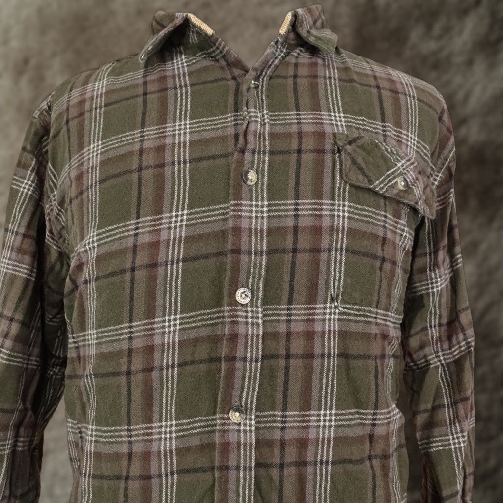 Vintage Legendary Whitetails Mens XL Flannel Shirt Green Plaid Long Sleeve Casual Outdoors Work Size US XL / EU 56 / 4 - 1 Thumbnail