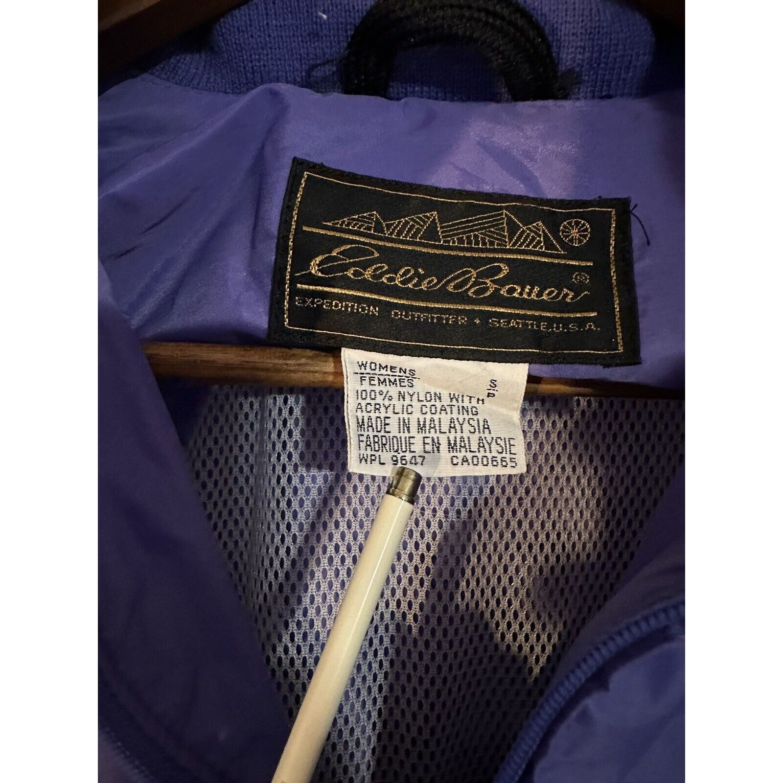 Eddie Bauer Vintage Women's Eddie Bauer Windbreaker Collectible Patches Size S / US 4 / IT 40 - 6 Thumbnail
