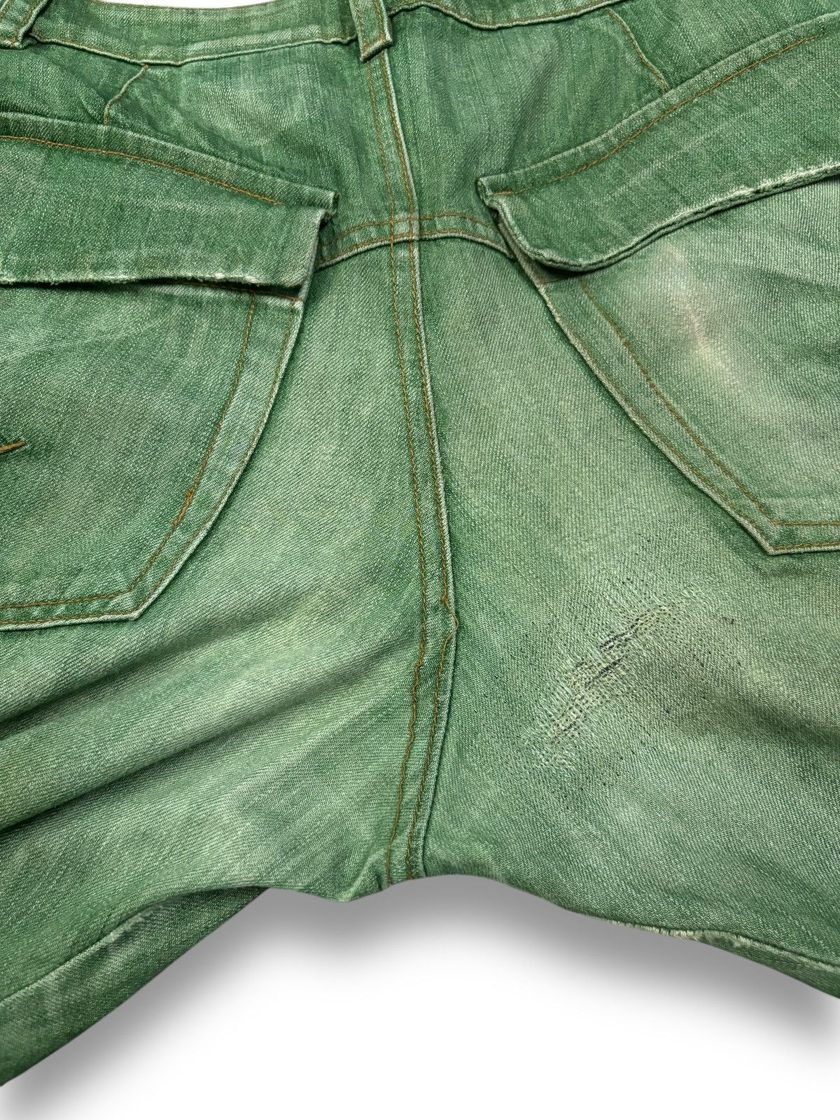 Issey Miyake Avant-Garde Griffin Studio Okinawa Faded Jeans Made in Italy Size US 31 - 14 Thumbnail