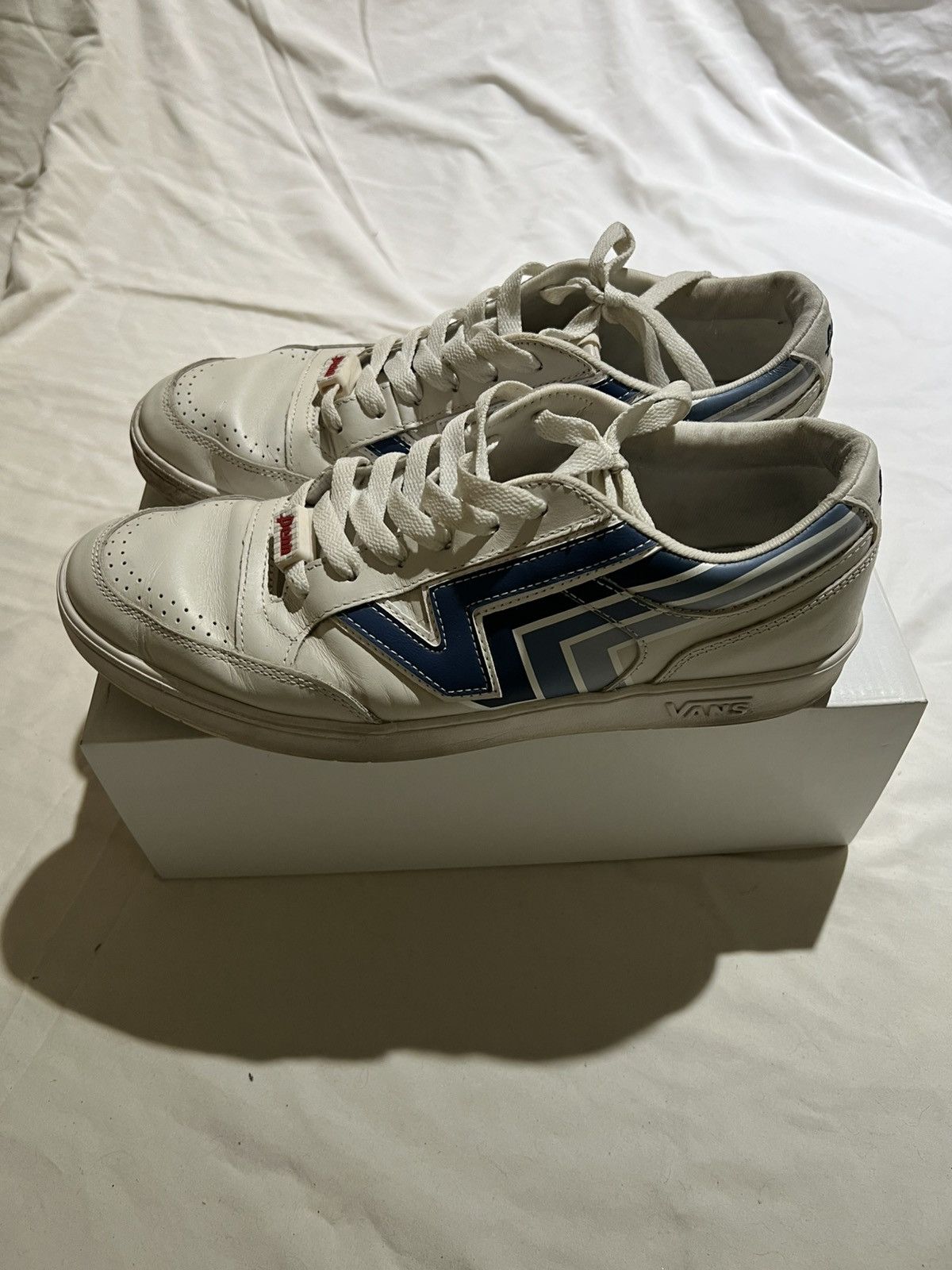 Vans Vans Penn Lowlands Size US 11 / EU 44 - 4 Thumbnail