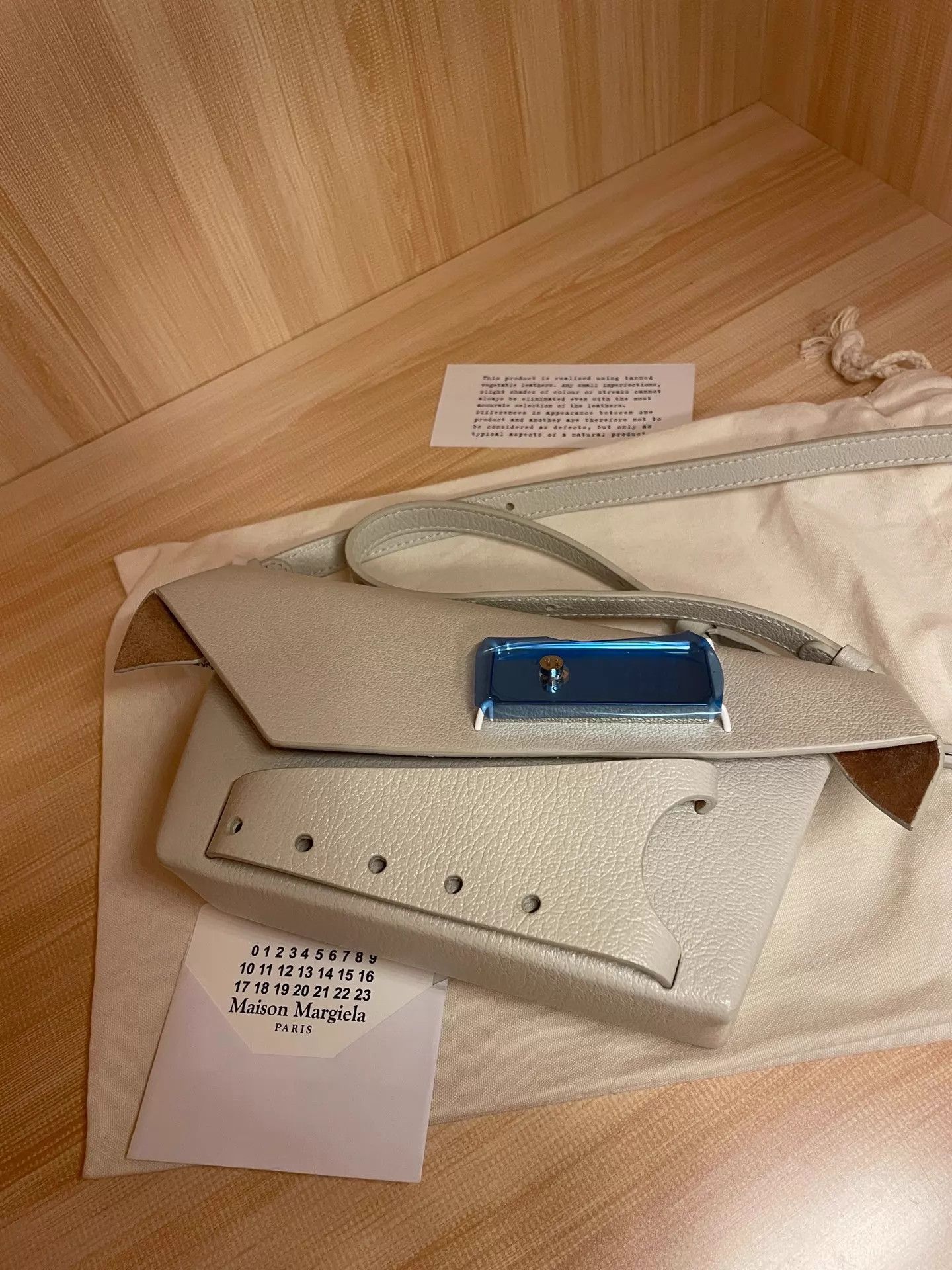 Maison Margiela Maison Margiela Snatched Small Soft Calfskin Rare New Size ONE SIZE - 4 Thumbnail