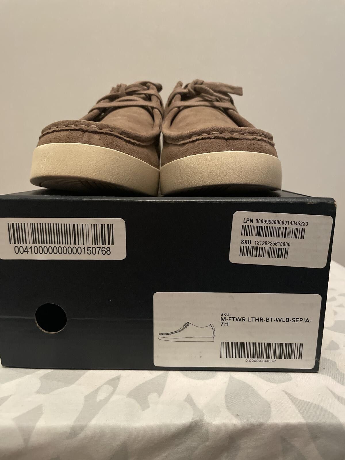 Everlane NIB Everlane Men's Size 7.5 Suede Desert Shoe Brown/Sepia Size US 7.5 / EU 40-41 - 6 Thumbnail