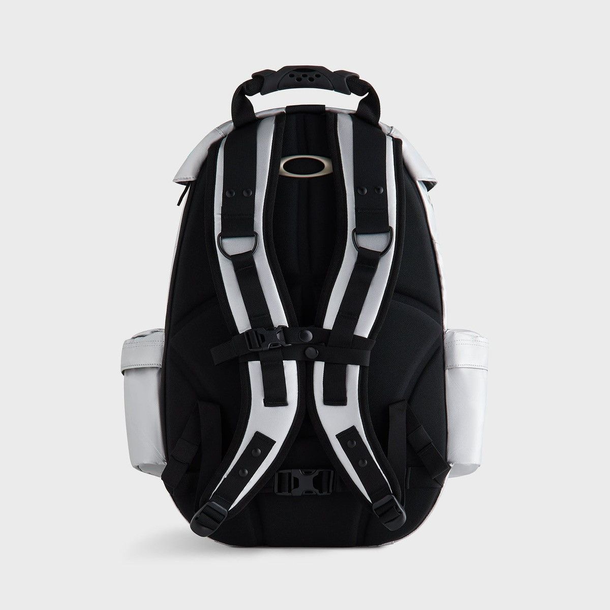 Kith × Oakley Kith for Oakley Icon RC Backpack in Silver 32L Capacity Bag Size ONE SIZE - 2 Thumbnail