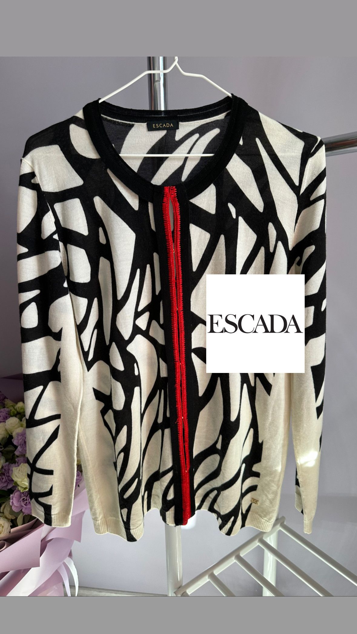 Escada Escape virgin wool cardigan Size S / US 4 / IT 40 - 1 Thumbnail