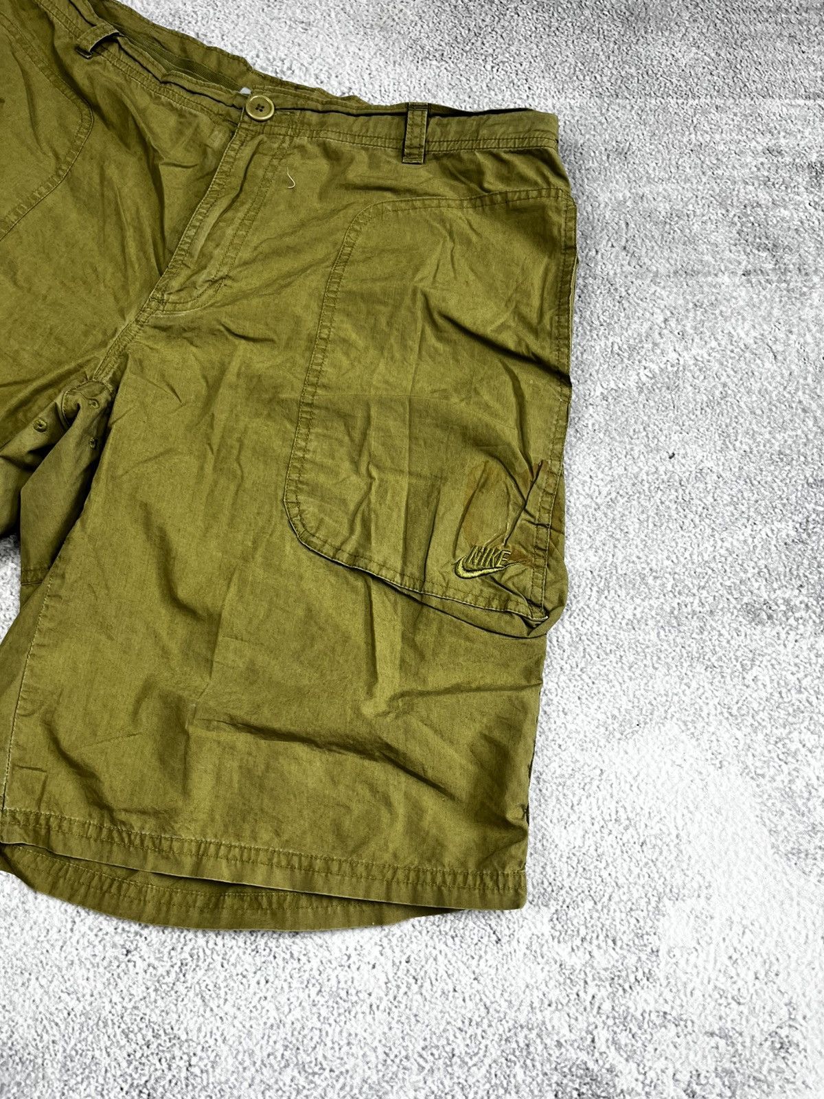 Nike × Vintage Nike cargo shorts vintage size m Size US 34 / EU 50 - 2 Thumbnail