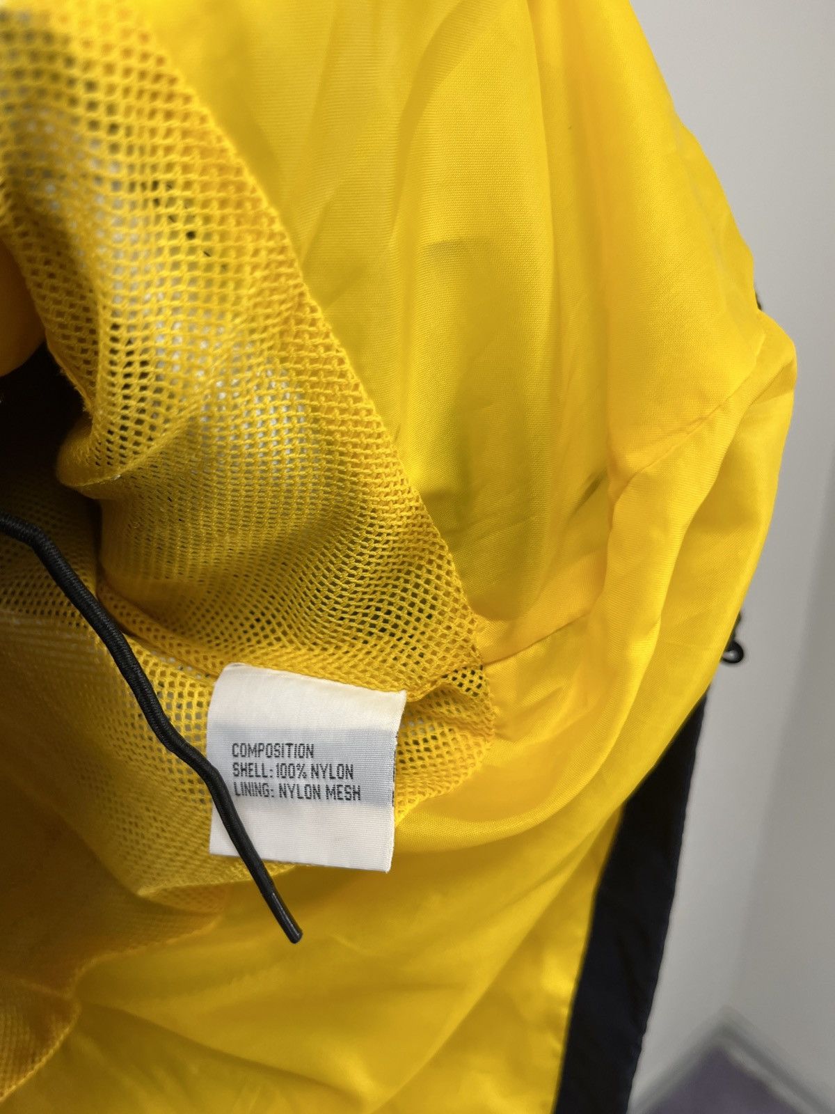 Oakley Vintage Oakley 90s Tech Hooded Outdoor Windbreaker Jacket Size US M / EU 48-50 / 2 - 20 Thumbnail