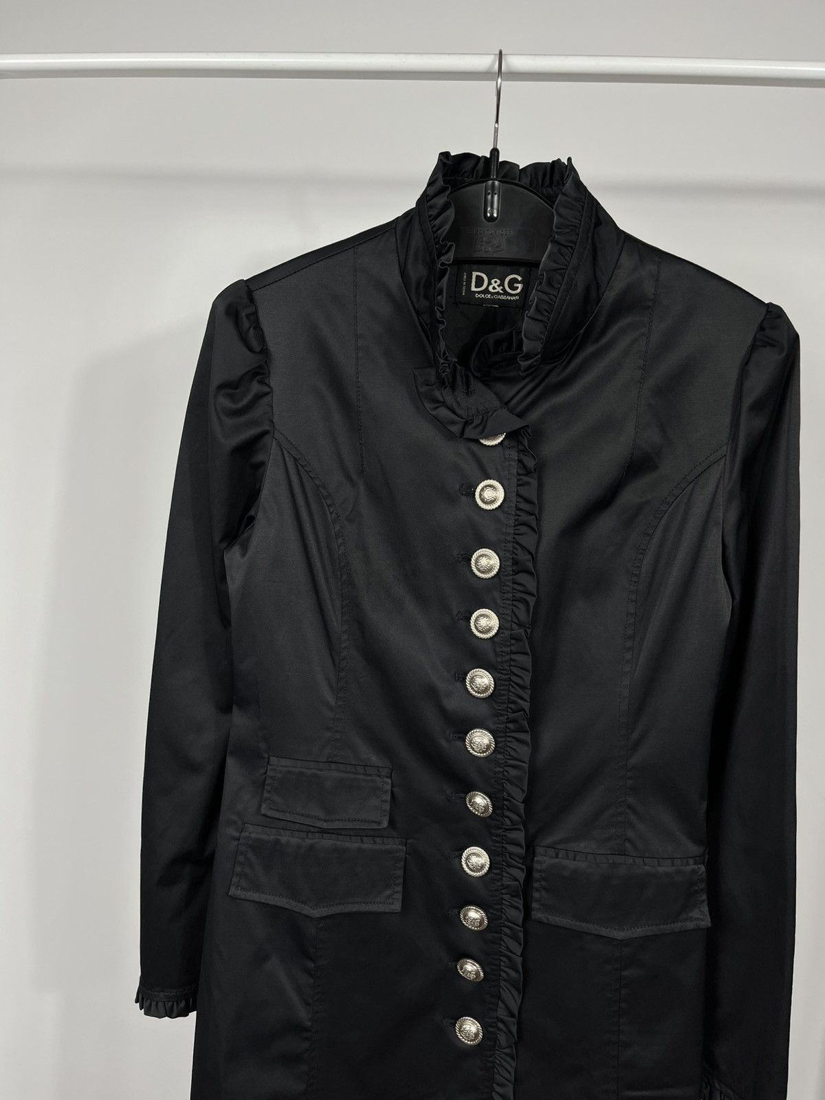 Dolce & Gabbana Dolce Gabbana D&G Black Ruffle Button Long Coat Jacket Women Size S / US 4 / IT 40 - 2 Thumbnail