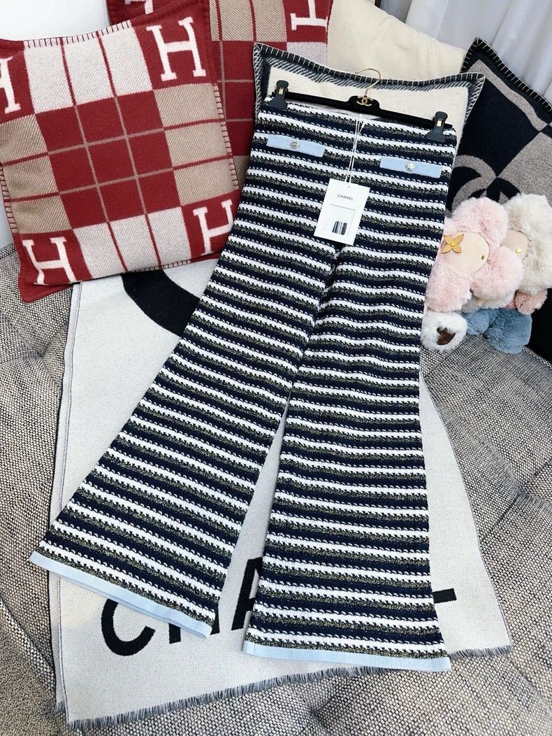 Chanel CHANEL 22B Blue White Stripe Knit Pants Size 35" - 9 Thumbnail