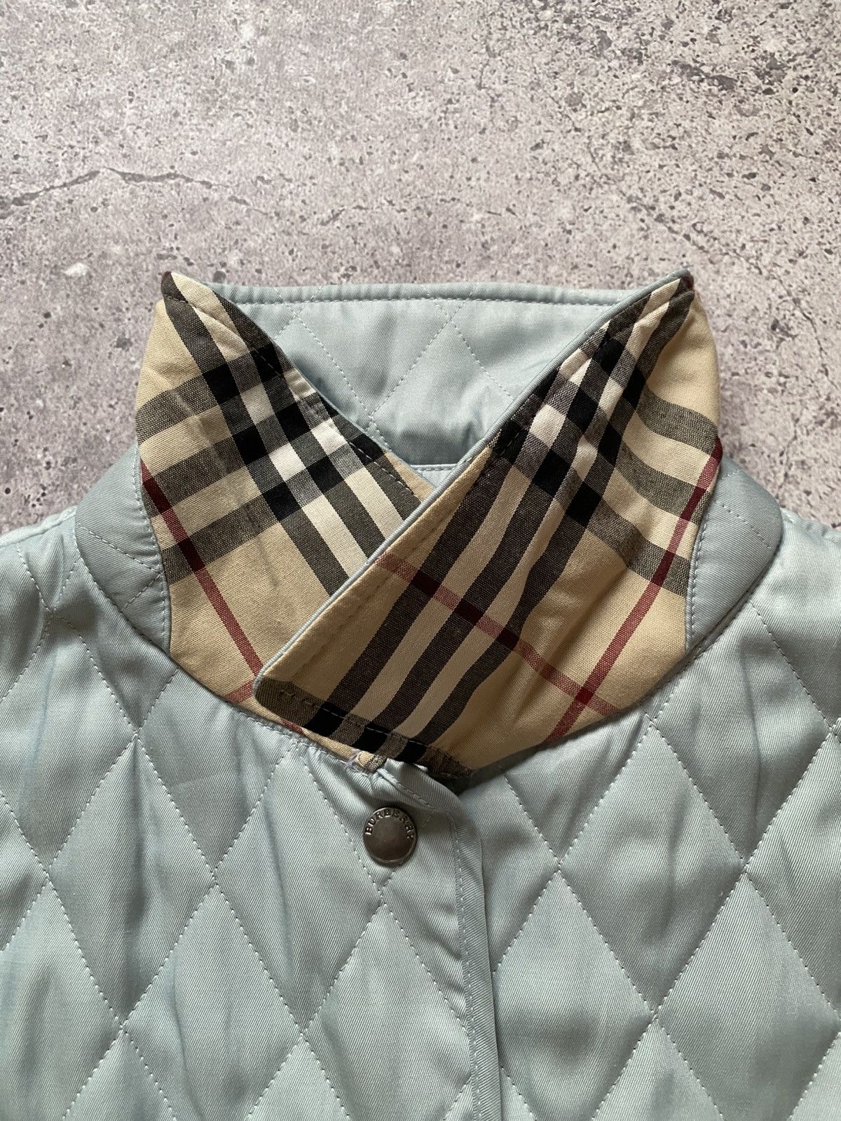 Burberry Vintage Burberry London Quilted Vest Women's Size Xs Luxury Size XS / US 0-2 / IT 36-38 - 13 Thumbnail