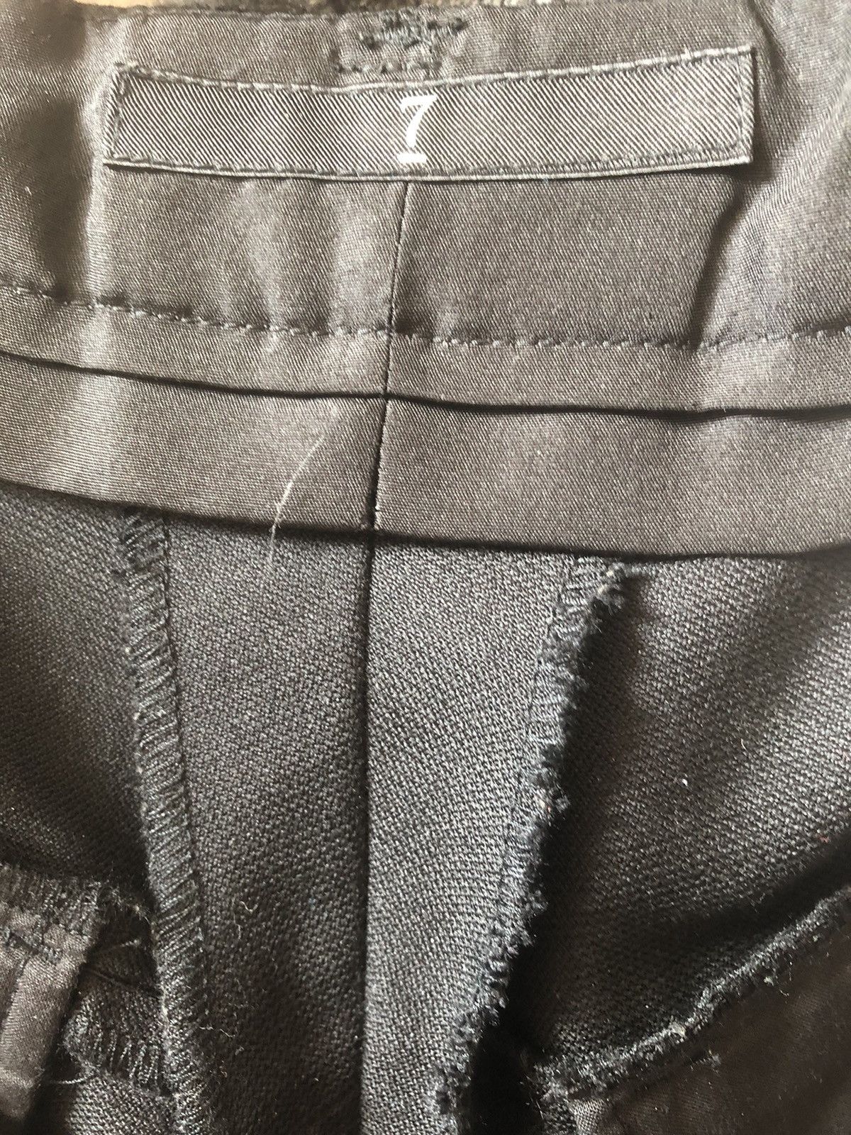 Julius Julius vandalism: Pleated Silk wool shorts Size US 32 / EU 48 - 7 Thumbnail