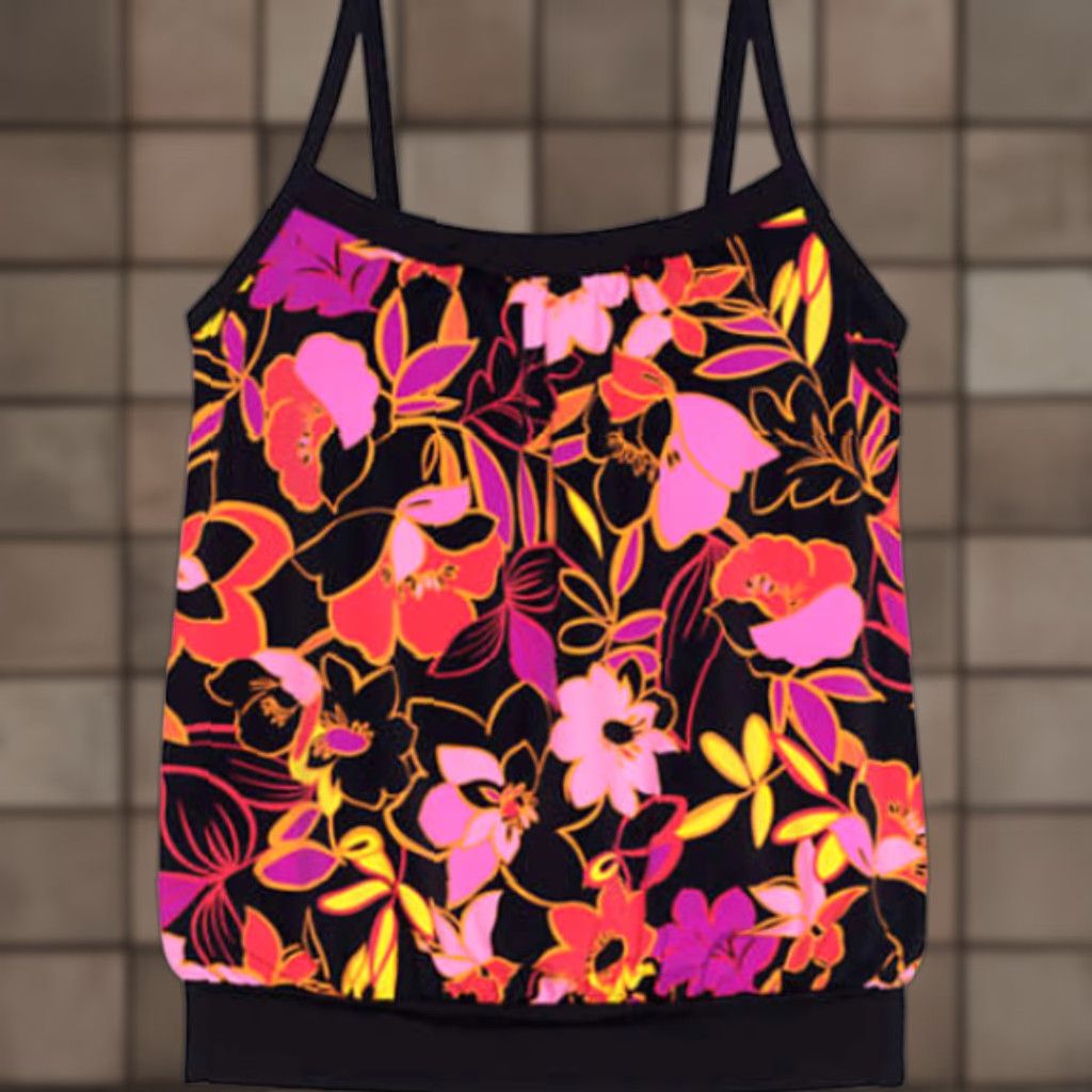 Lands' End **Multicolor Lands' End DDD-Cup Blouson Tankini Top Size 6** User: **DDD-Cup Multicolor Lands' End Blouson Tankini Top Size 6** Size ONE SIZE - 1 Thumbnail