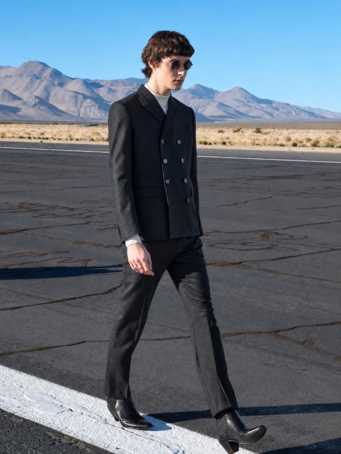 Celine CELINE FW24 Runway Hector Python-Embossed Chelsea Boots Size US 12 / IT 42 - 10 Thumbnail