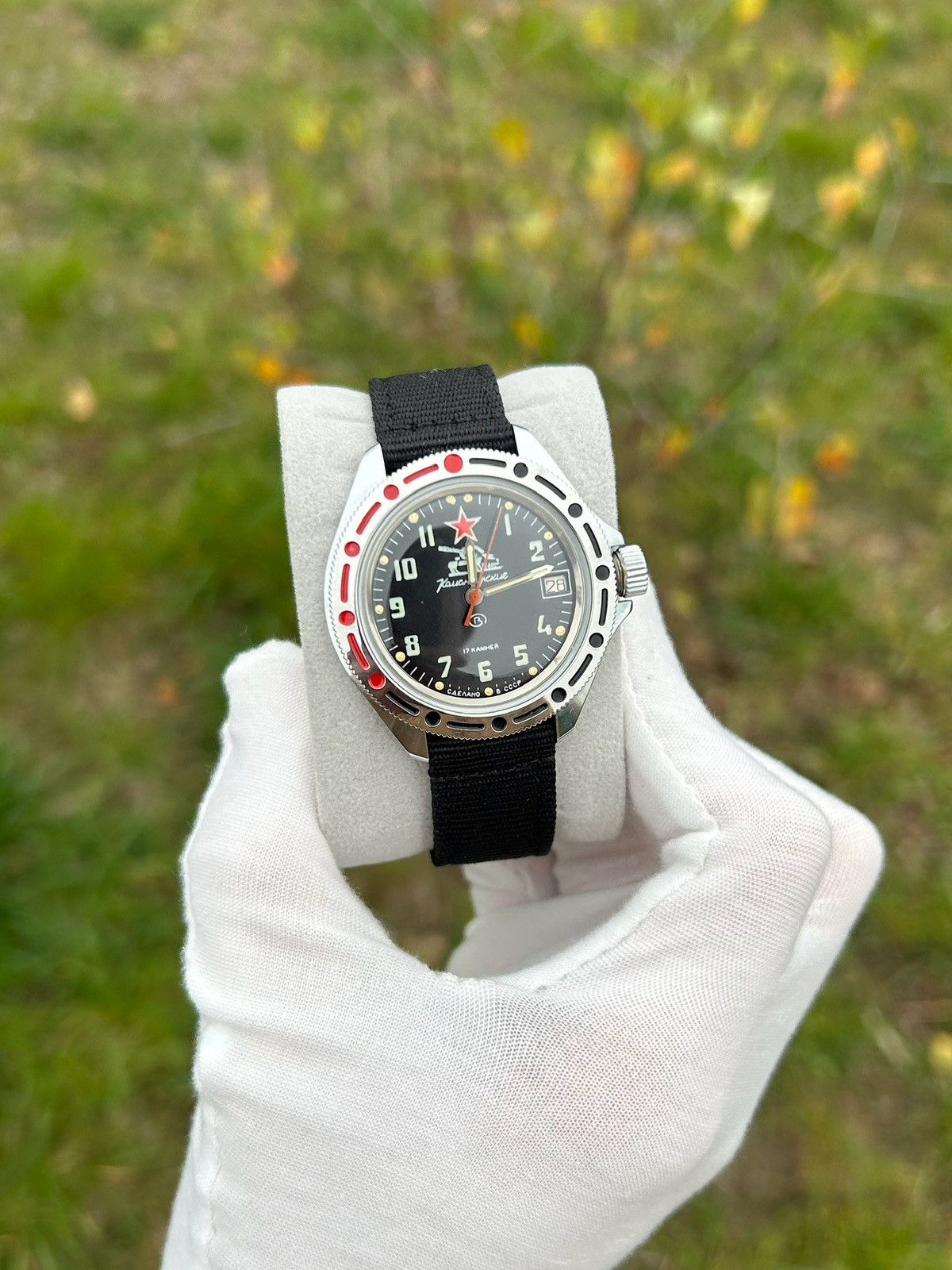 Vintage Vintage Watch Vostok Komandirskie USSR Soviet 1980s Size ONE SIZE - 3 Thumbnail