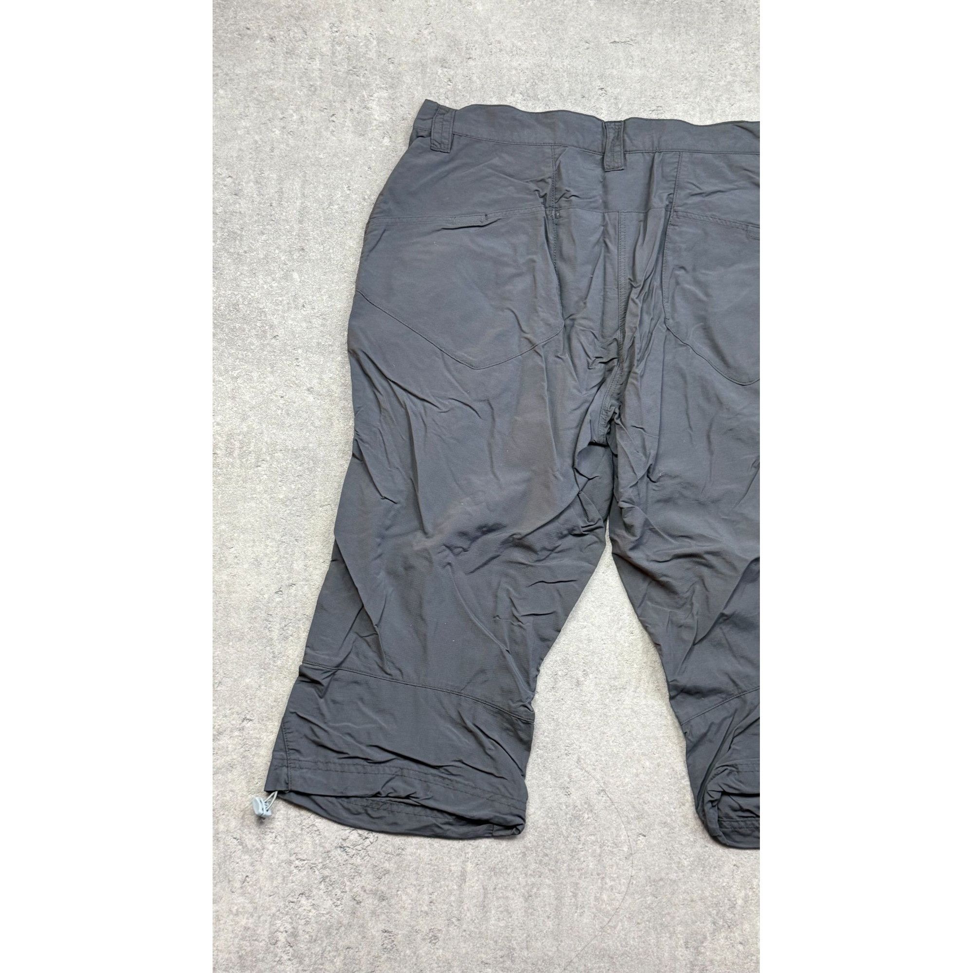 Mammut MAMMUT Women's Hiking Capris/Shrt Pants – EU 42/US 12 – Grea Size 34" / US 12 / IT 48 - 3 Thumbnail