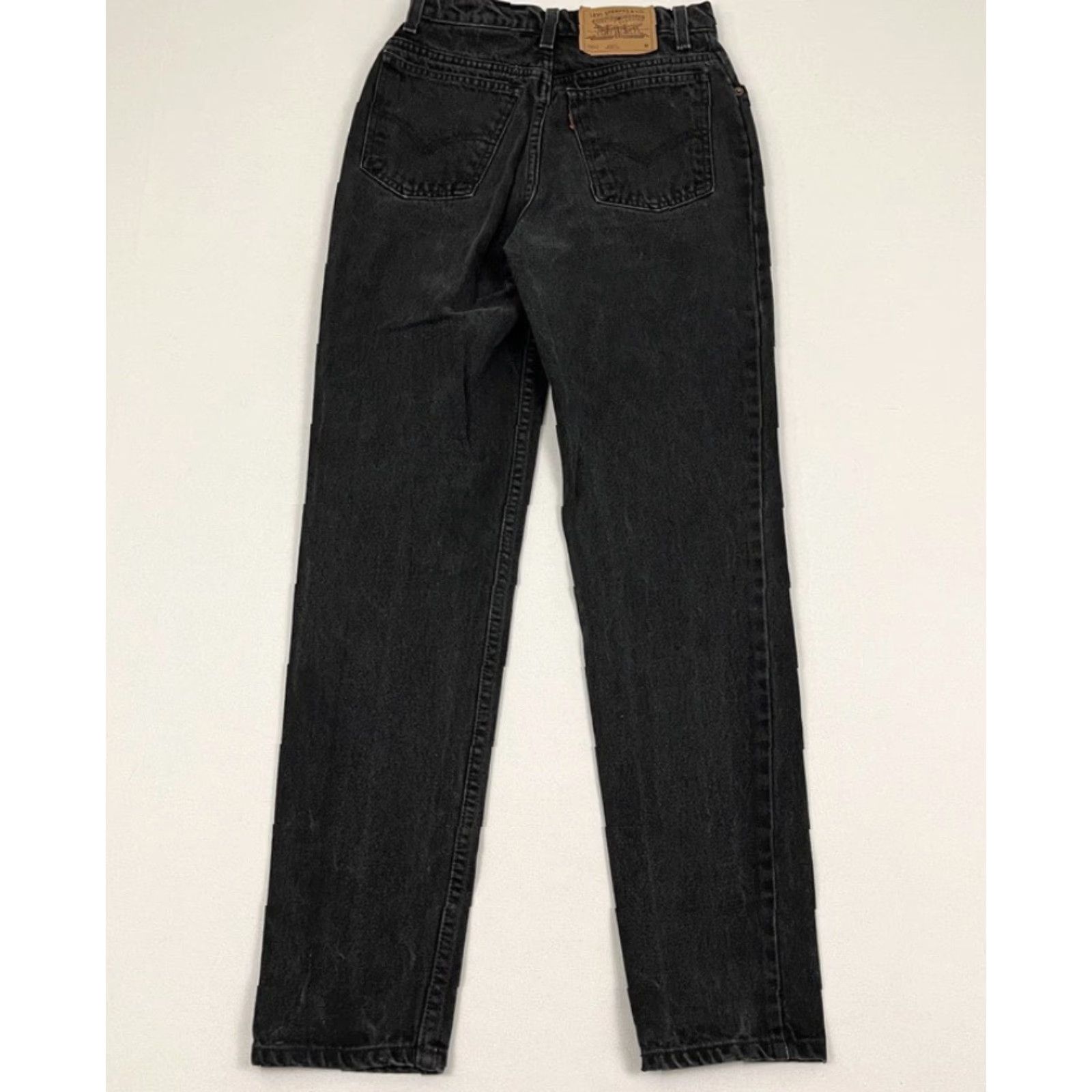 Levi's VTG Levi's Jeans Womens Slim Tapered 912 26 W26 L30 Dark Denim Black 90s Orange Tab Distressed 5-Pocket Mens? No gender specified—Women Size 26" / US 2 / IT 38 - 2 Thumbnail