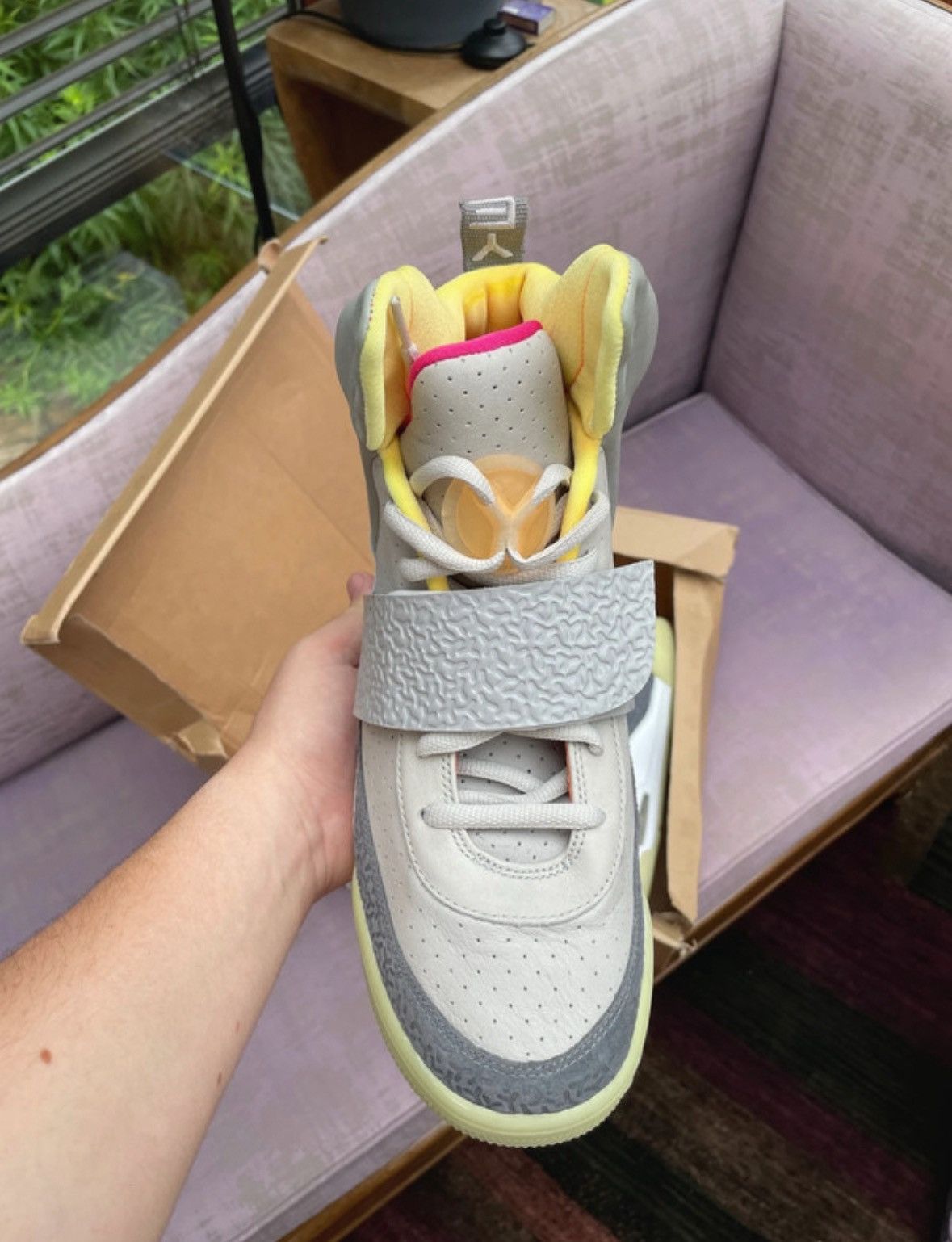 Yeezy Nike Air Yeezy 1 Zen Grey Size US 11 / EU 44 - 1 Thumbnail