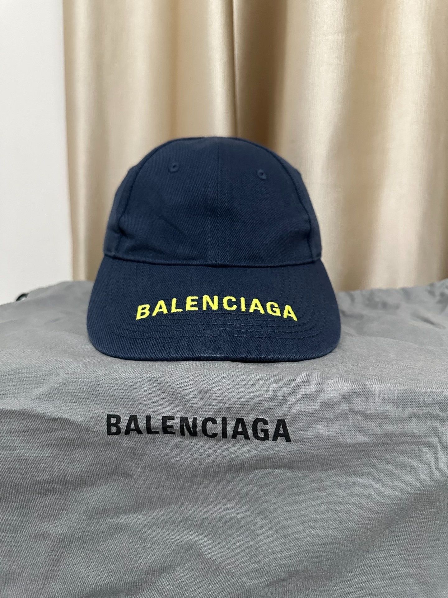 Balenciaga Balenciaga Embroidered Logo Baseball Cap Size ONE SIZE - 1 Thumbnail