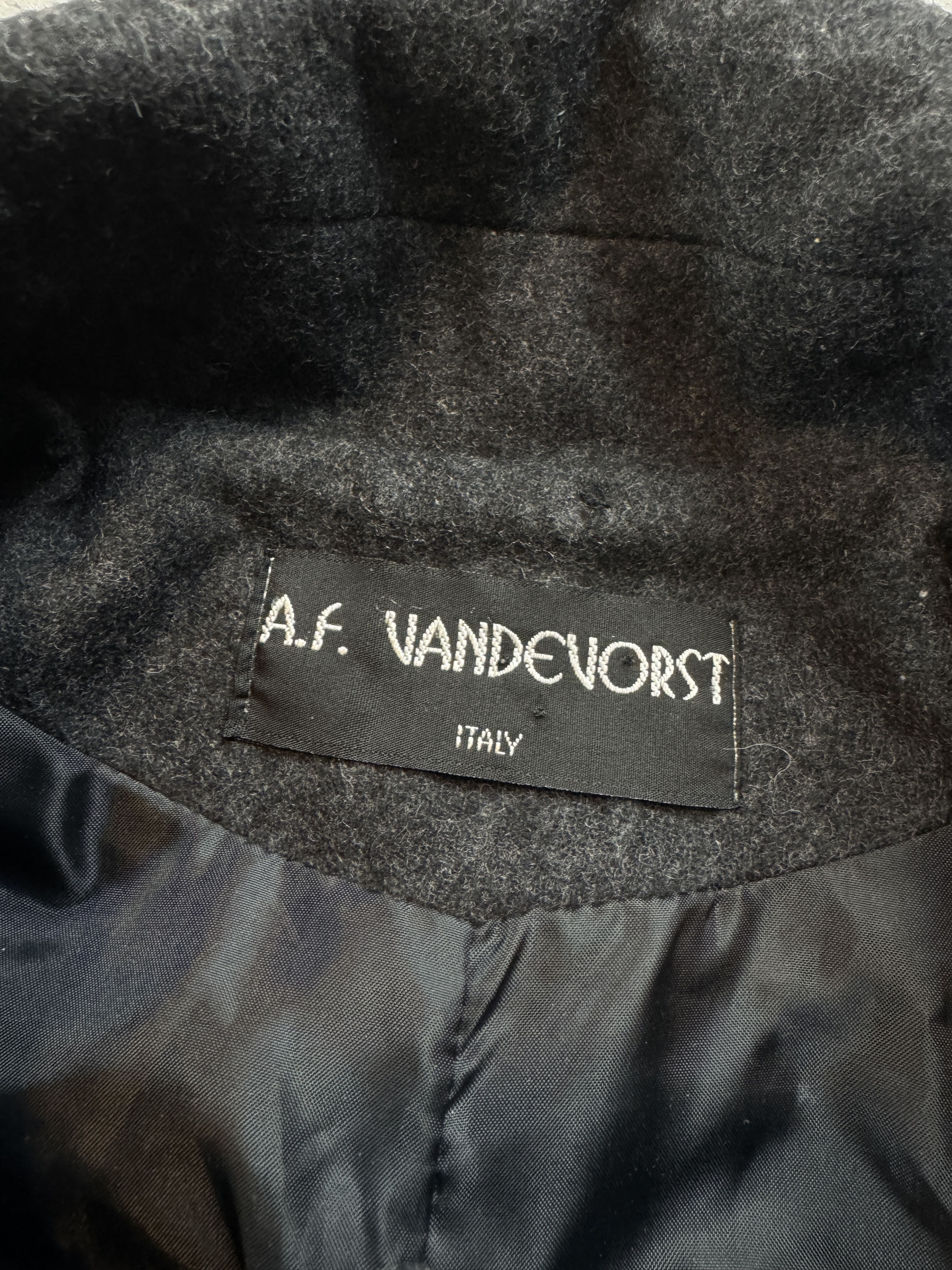 A.F. Vandevorst A.F. Vandervorst Sample Field Coat Size US M / EU 48-50 / 2 - 3 Thumbnail