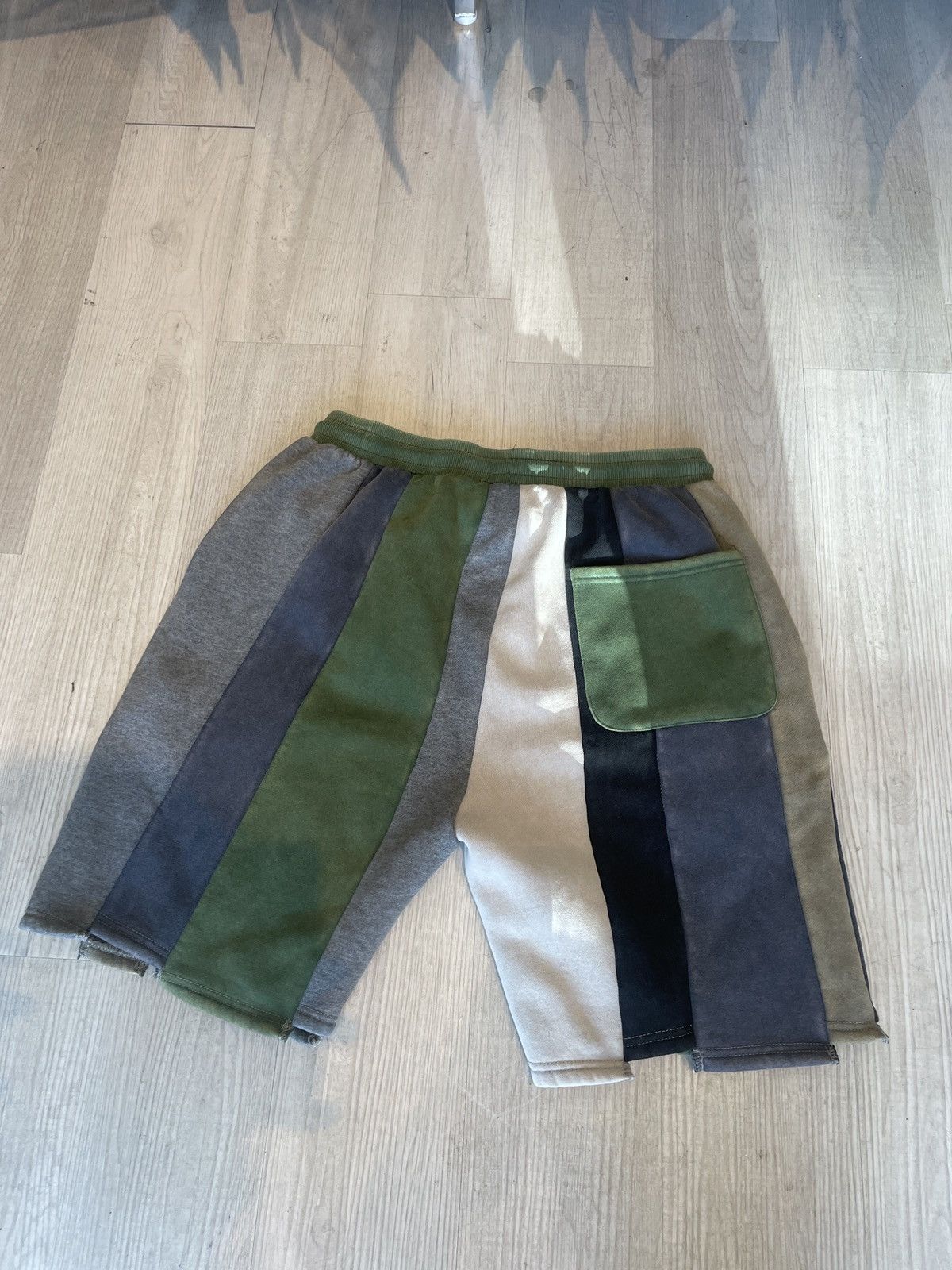 The Gvgallery Bonsai Shorts S
