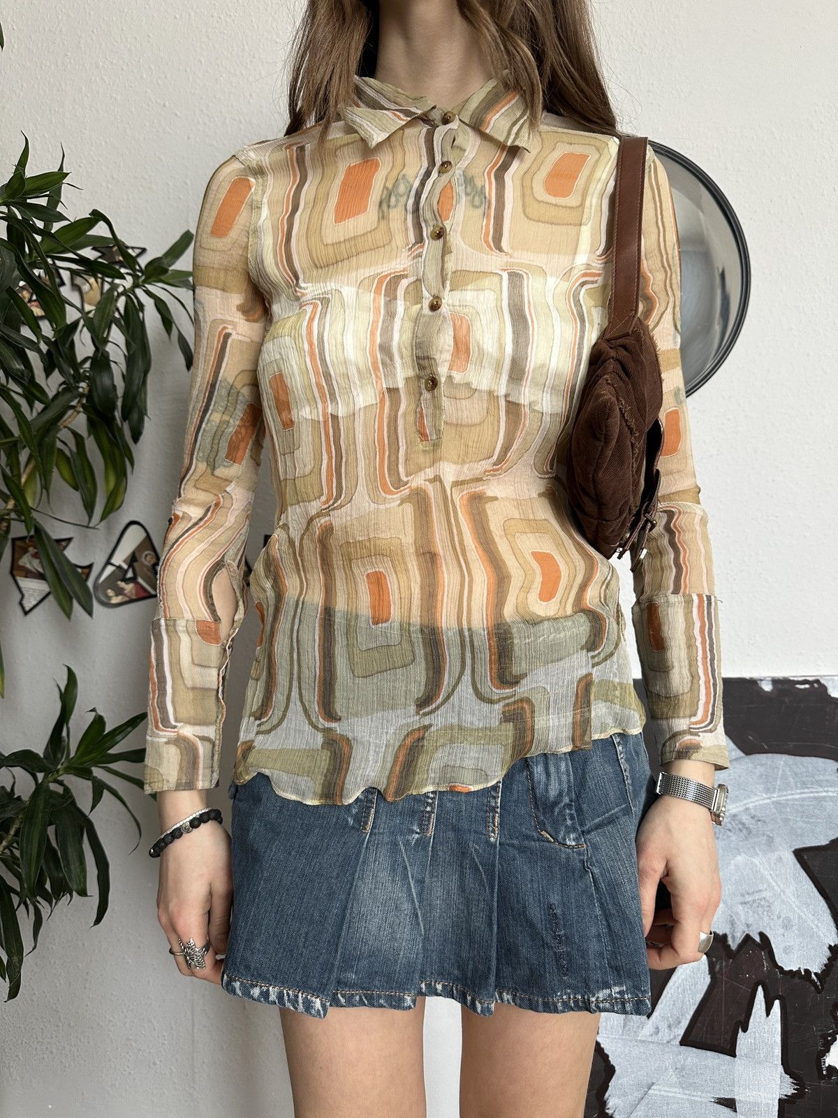 SikSilk × Vintage Silk Sheer Futuristic Abstract Print Blouse Size S / US 4 / IT 40 - 5 Thumbnail