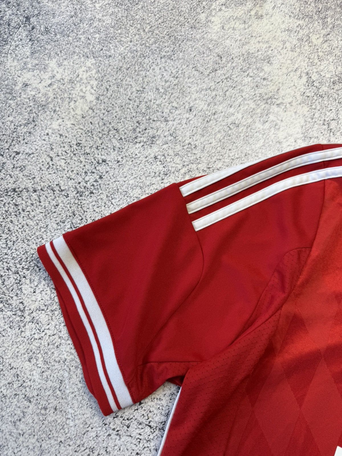 Vintage BAYERN MUNICH 2013 HOME FOOTBALL SHIRT MENS ADIDAS JERSEY Size US M / EU 48-50 / 2 - 9 Thumbnail