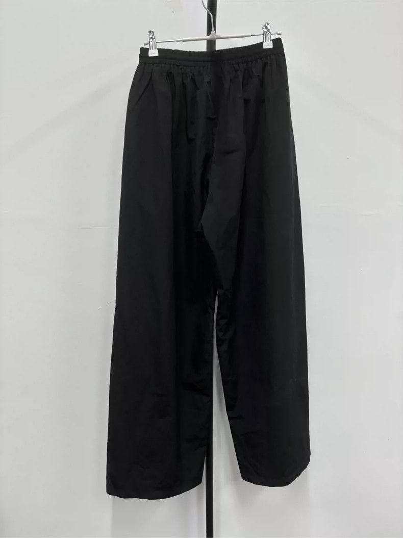 Balenciaga Balenciaga Baggy Nylon Long Pants-2505 Size US 26 / EU 42 - 2 Thumbnail