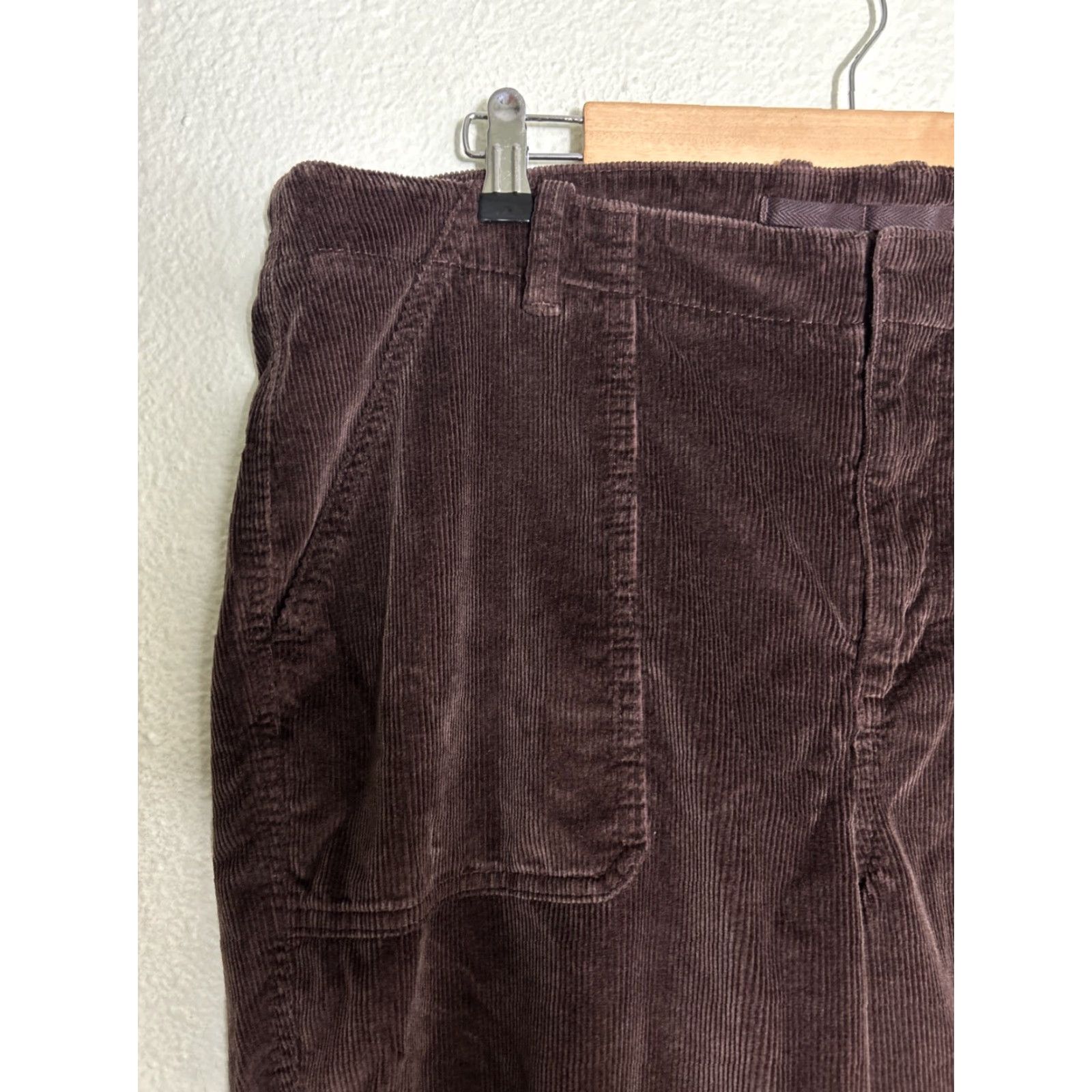 Banana Republic Banana Republic Slim Corduroy Brown Ankle Zip Women's Size 18 Pants User: Banana Republic Slim Corduroy Brown Ankle Zip Women's Size 18 Pants Size 40" / US 18 - 4 Thumbnail