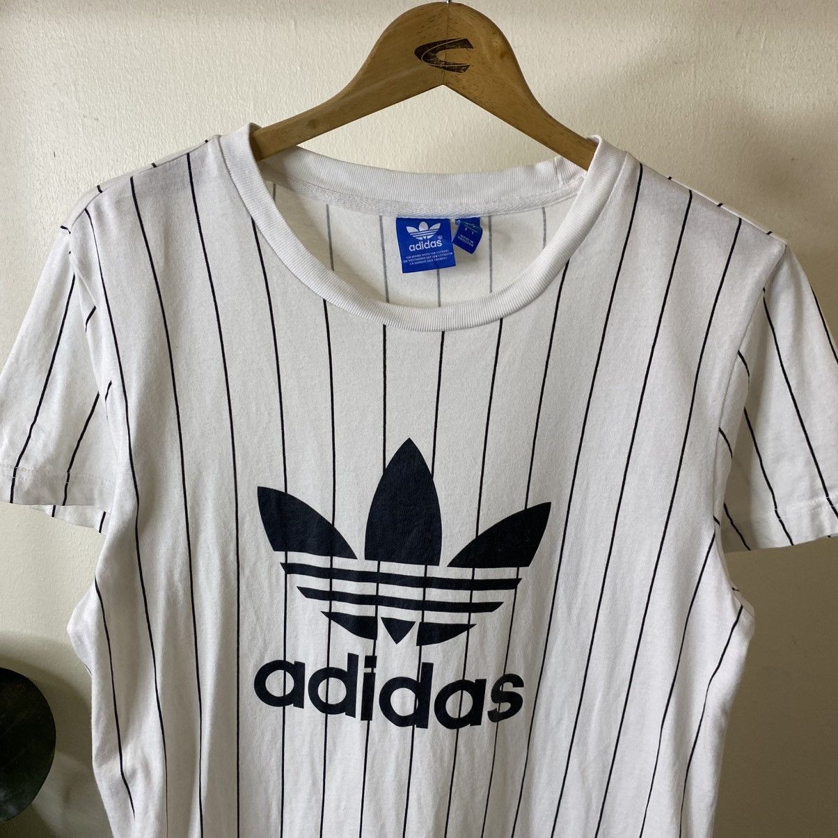 Adidas Adidas Originals Big Logo T Shirt Size US M / EU 48-50 / 2 - 2 Thumbnail