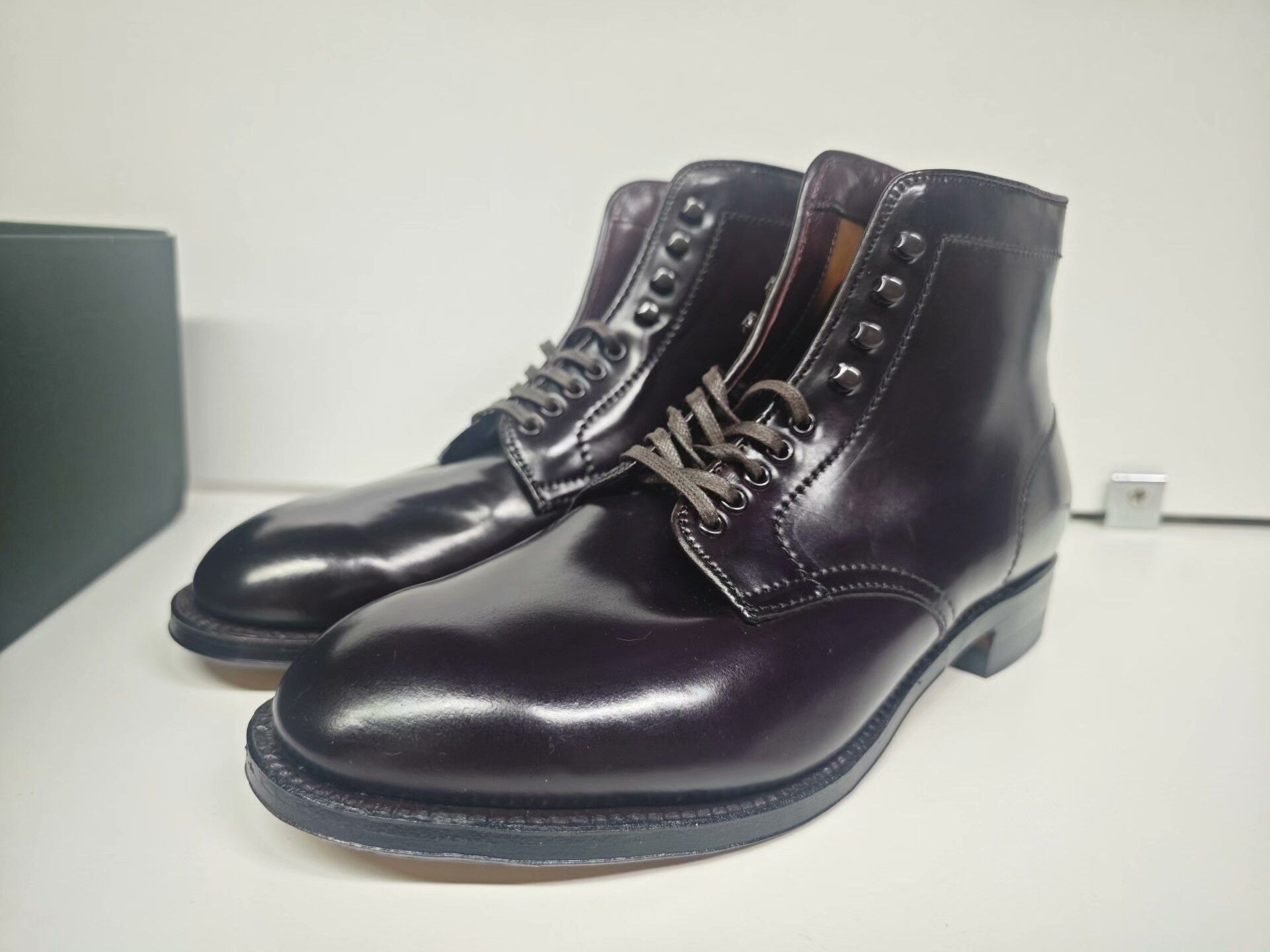 Alden Alden Plain Toe M Last Shoes Size US 7 / EU 40 - 1 Thumbnail