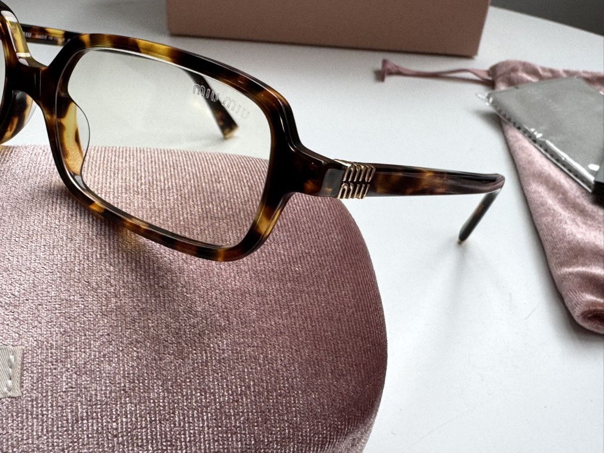 Miu Miu × Vintage NEW Miu Miu sunglasses SMU 11ZS 14L-08N Size ONE SIZE - 6 Thumbnail