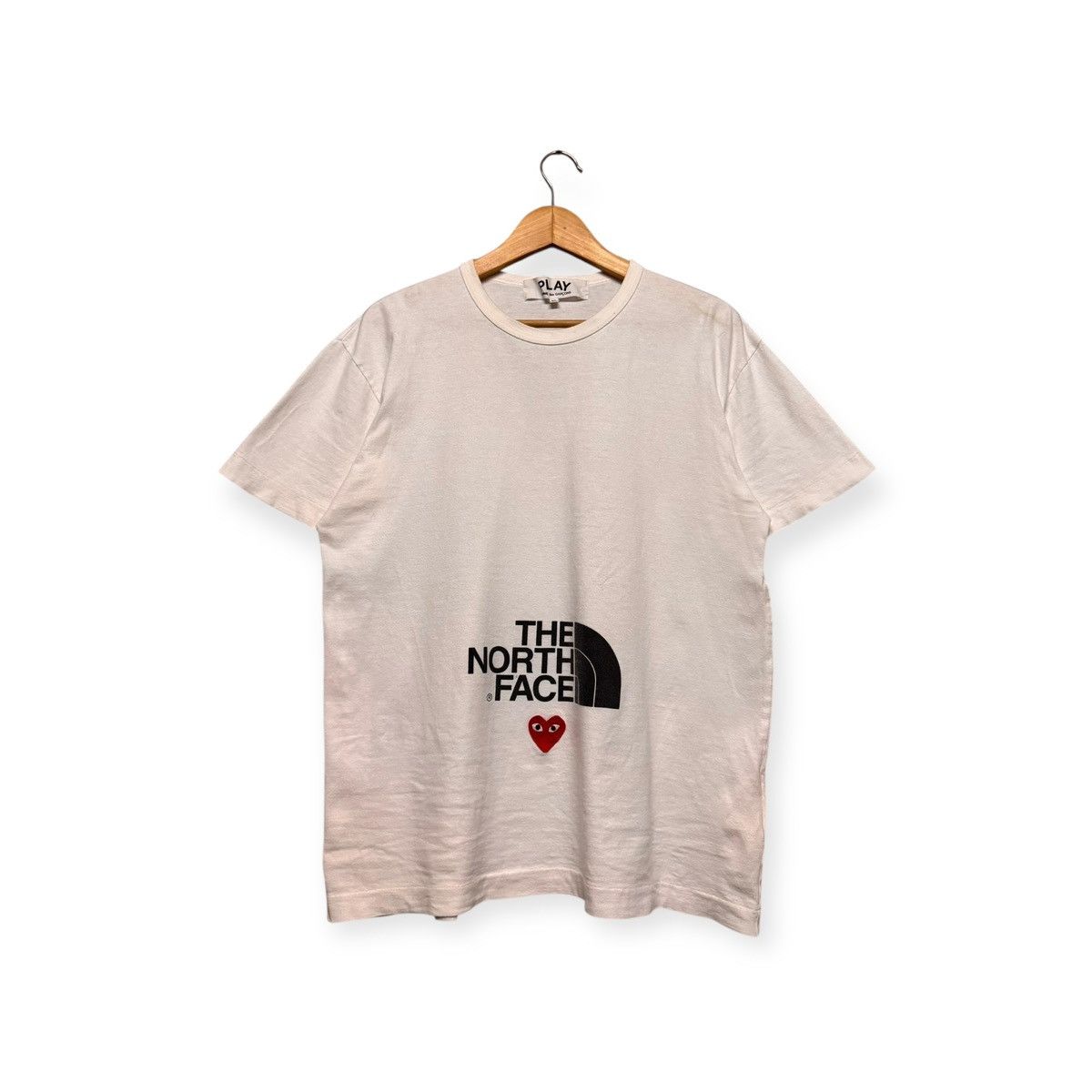 Comme des Garcons × The North Face Comme Des Garcons Play X The North Face Heart Logo Tee Size US XL / EU 56 / 4 - 2 Thumbnail