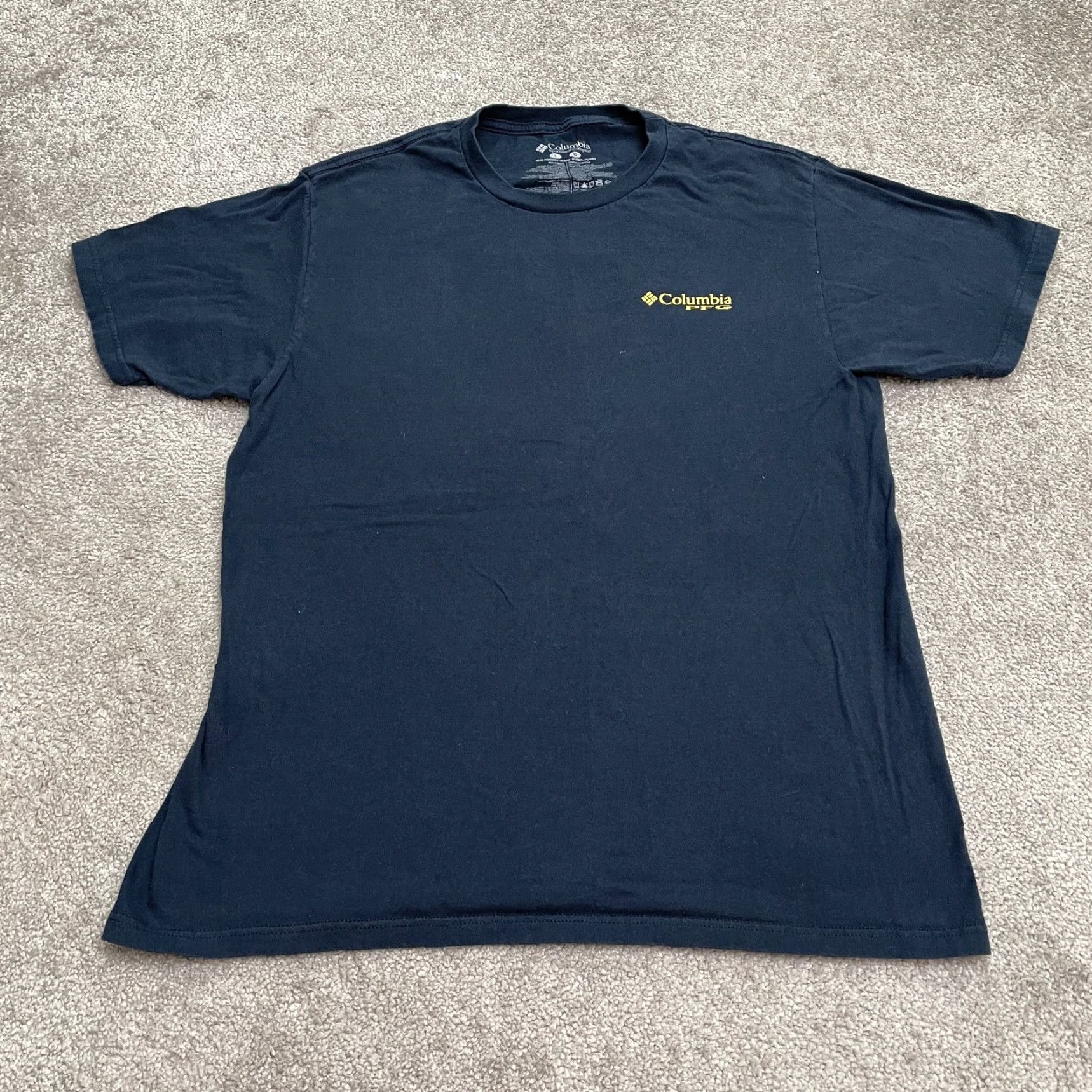 Vintage Columbia PFG T-Shirt Mens Large Blue Crew Neck Short Sleeve Casual Tee Shirt Size US L / EU 52-54 / 3 - 2 Thumbnail