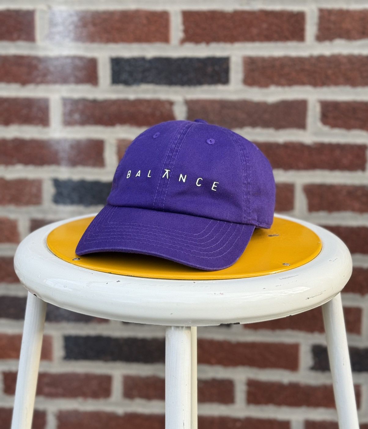 Vintage Vintage Y2K Balance Cap Size ONE SIZE - 1 Thumbnail