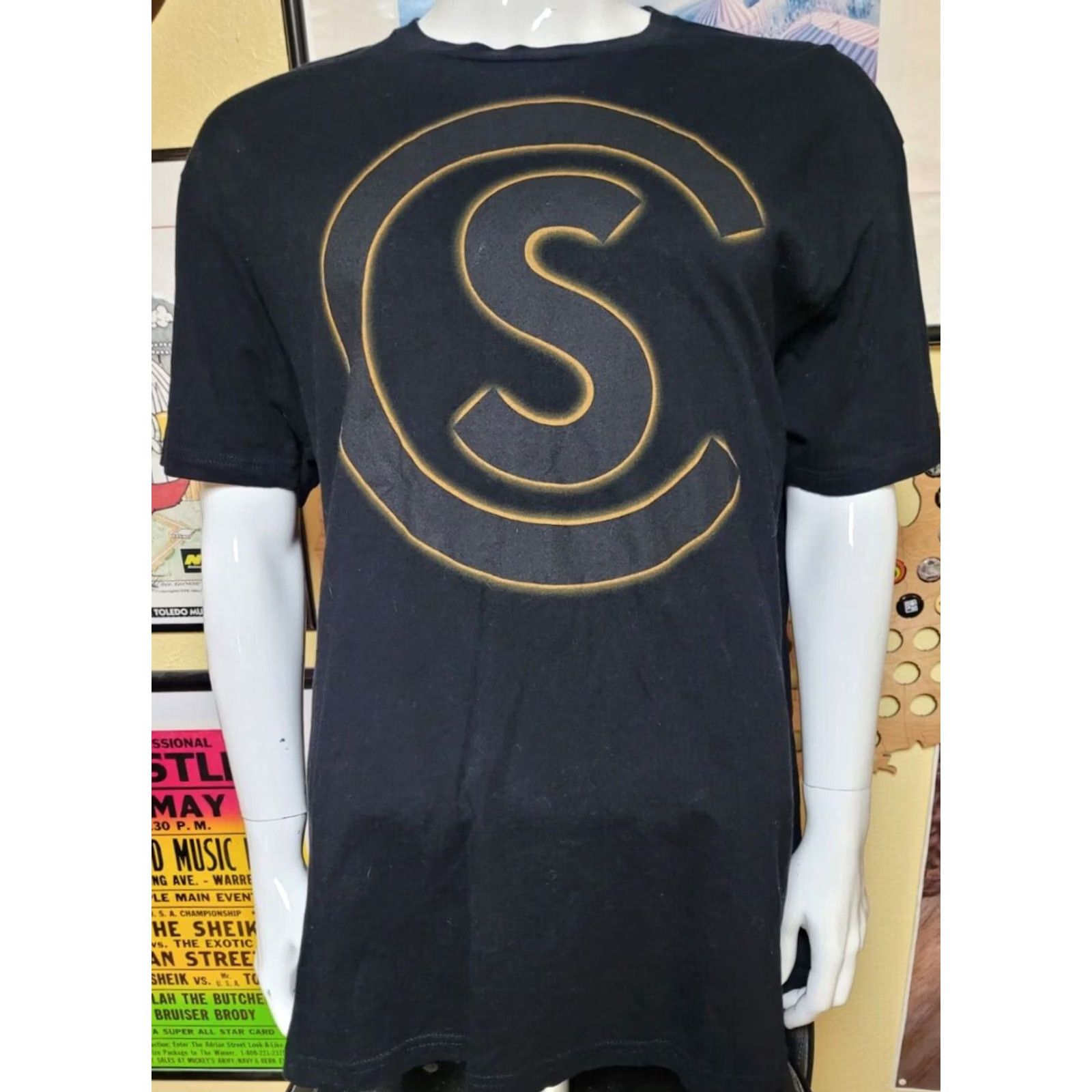 Next Level VINTAGE Cole Swindell T Shirt XL 2017 Tour? (Note: Original title contains question; adjust.) Size US XL / EU 56 / 4 - 2 Thumbnail