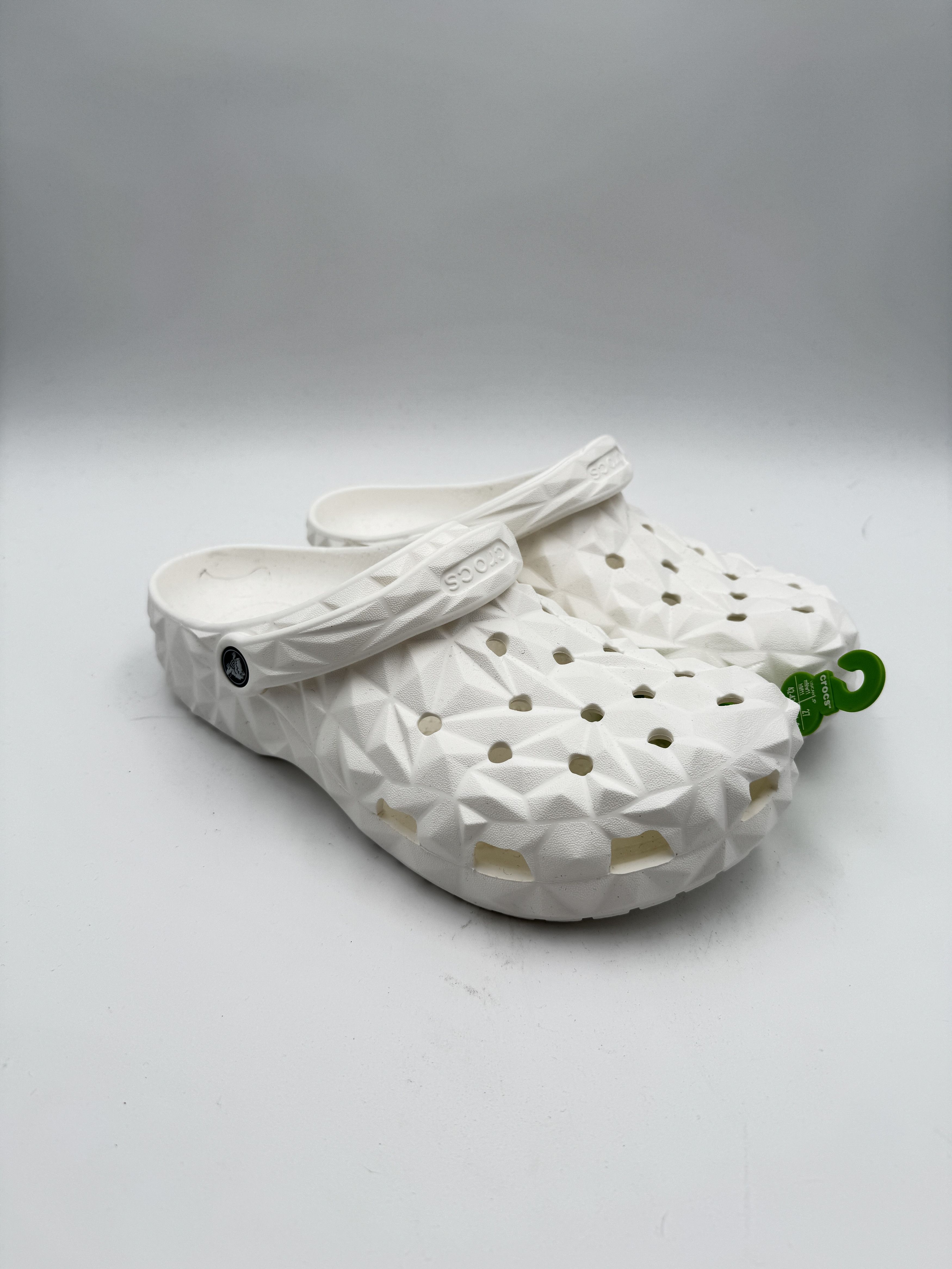 Crocs Geometric Prism Classic Clog White