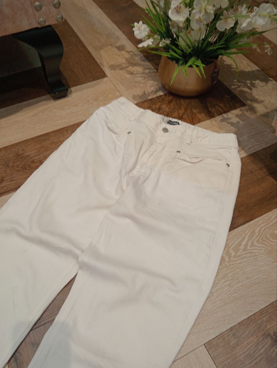 Issey Miyake ISSEY MIYAKE PLANTATION WHITE STRETCH PANTS Size 29" - 4 Thumbnail