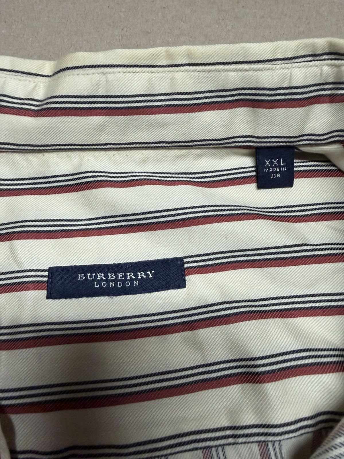 Burberry Burberry London Men's Long Sleeve Button-Up Shirt XXL Beige Size US XXL / EU 58 / 5 - 3 Thumbnail