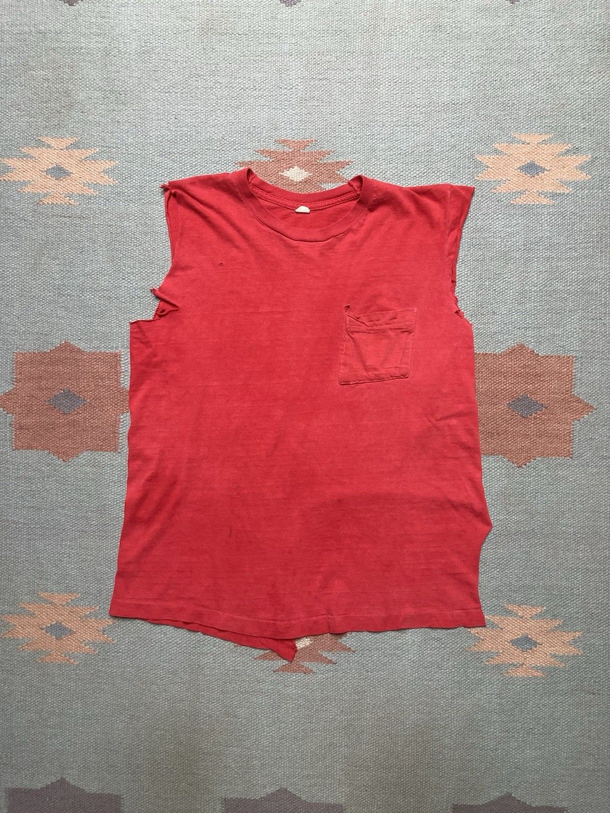 Vintage 70s tank top pocket t shirt fruit loom distressed cotton M Size US M / EU 48-50 / 2 - 1 Thumbnail