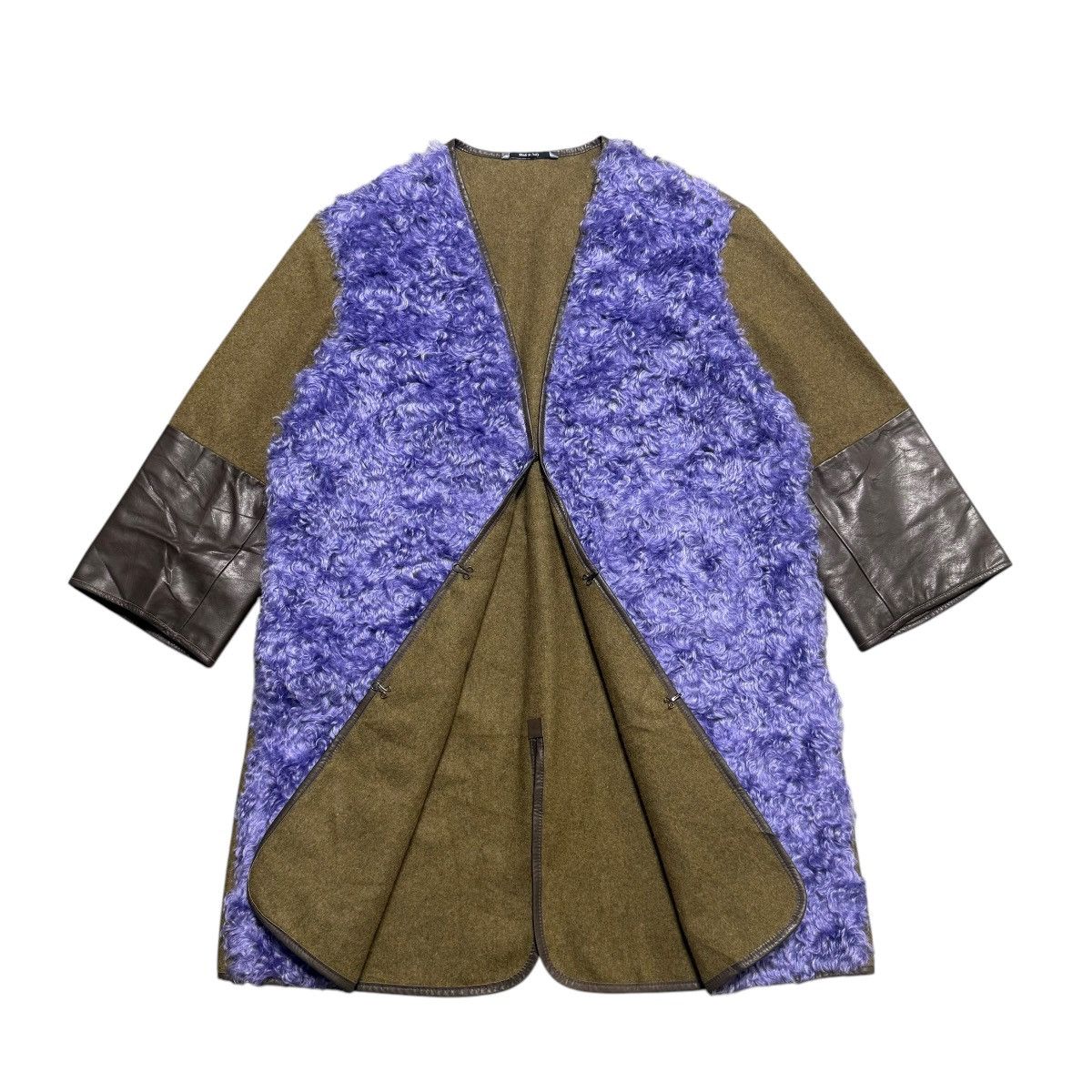 Maison Margiela Luxurios Pieces Maison Margiela Leather Sleeve Coat Size XS / US 0-2 / IT 36-38 - 1 Thumbnail